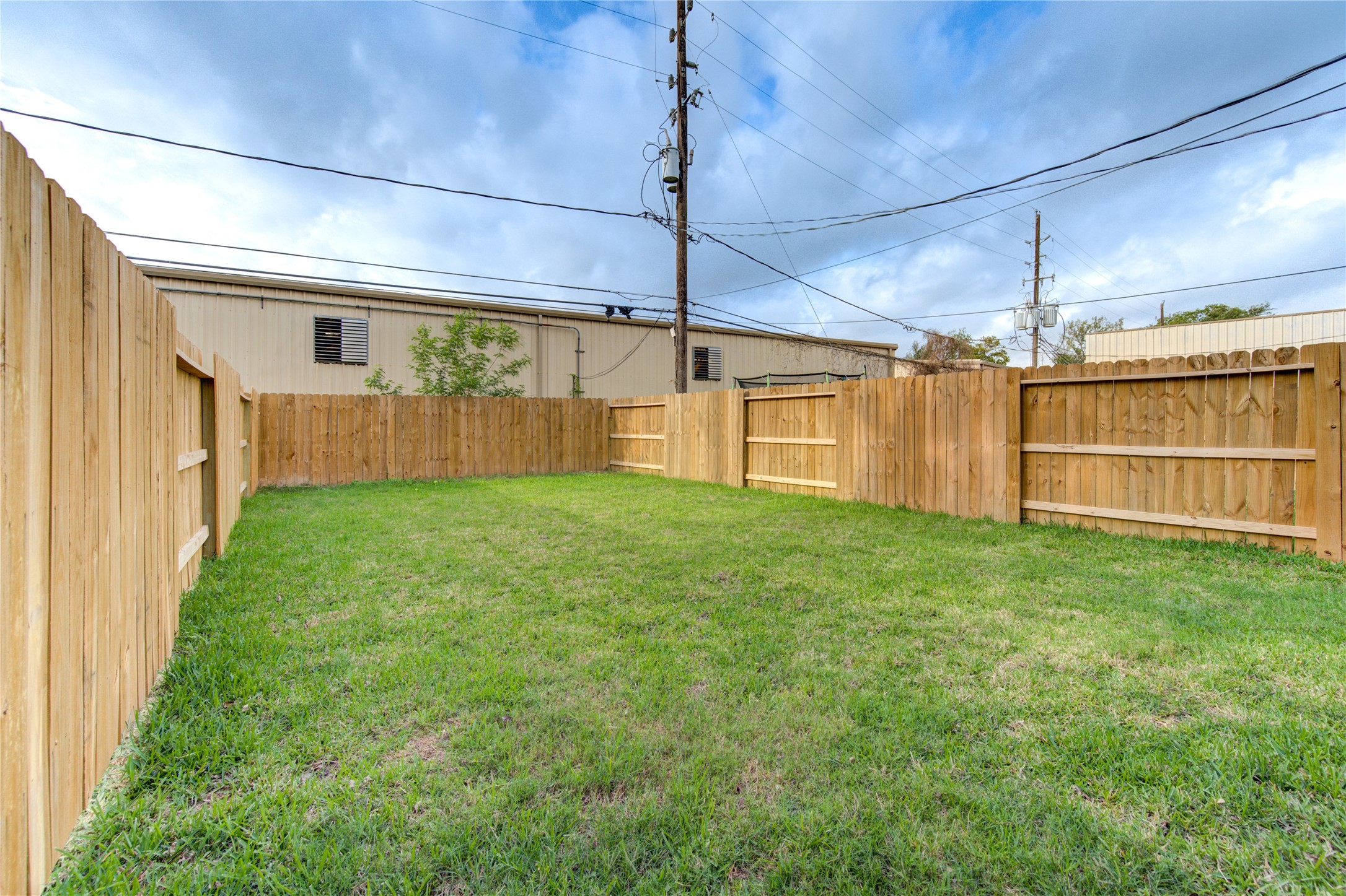 10021 Alfred Lane B Property Photo 45