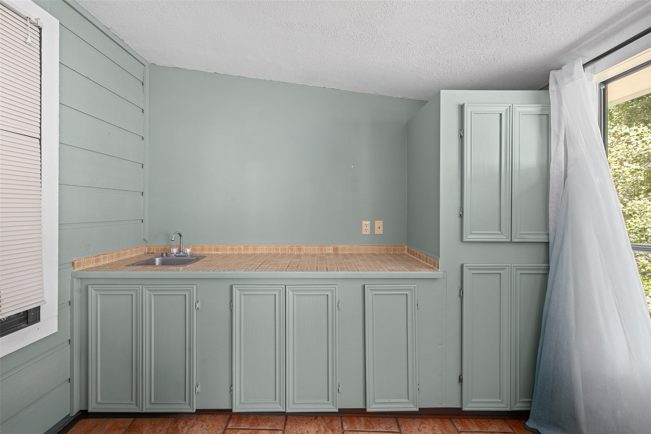 37 Spreading Oak Property Photo 29