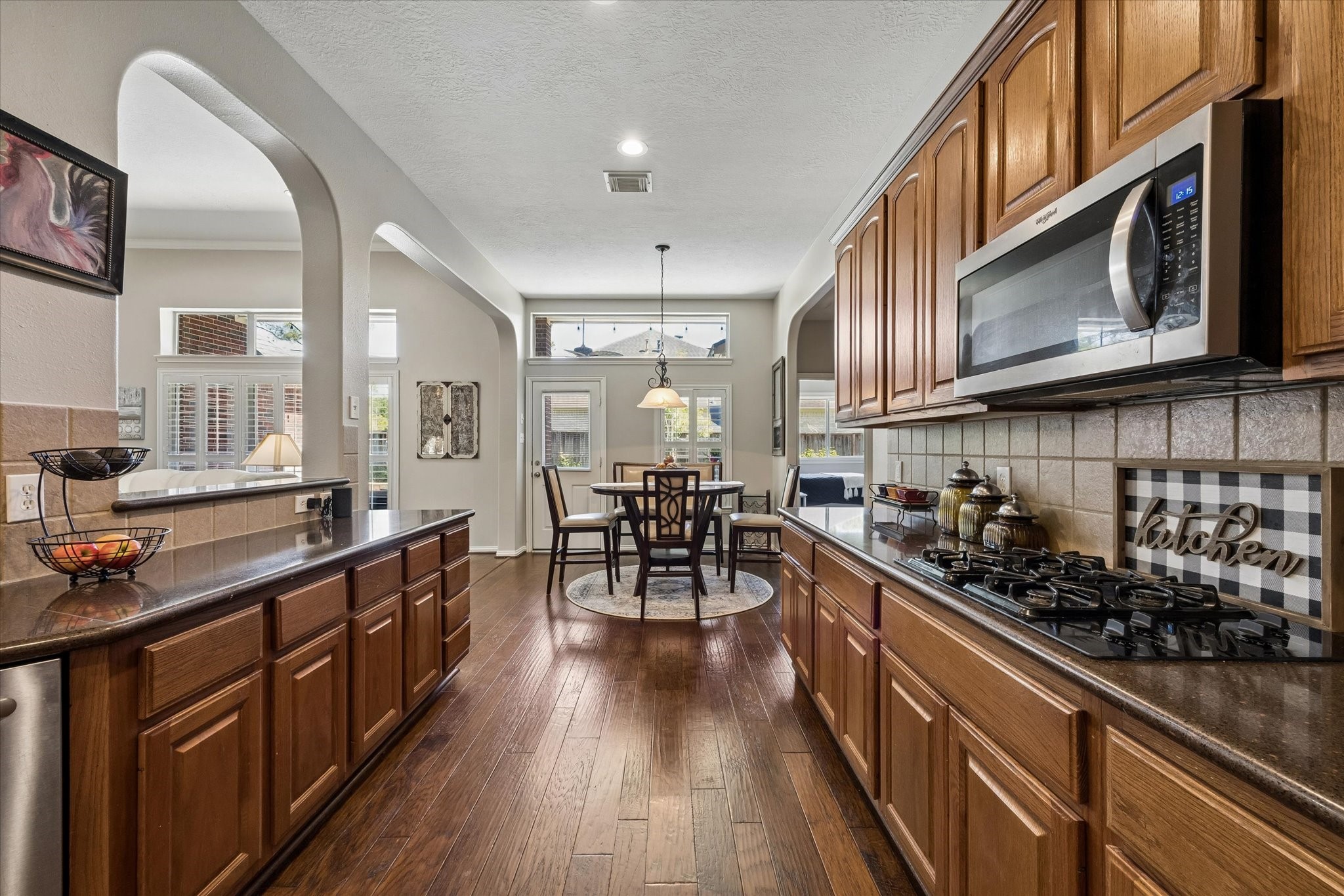 803 Woodcrest Drive Property Photo 14