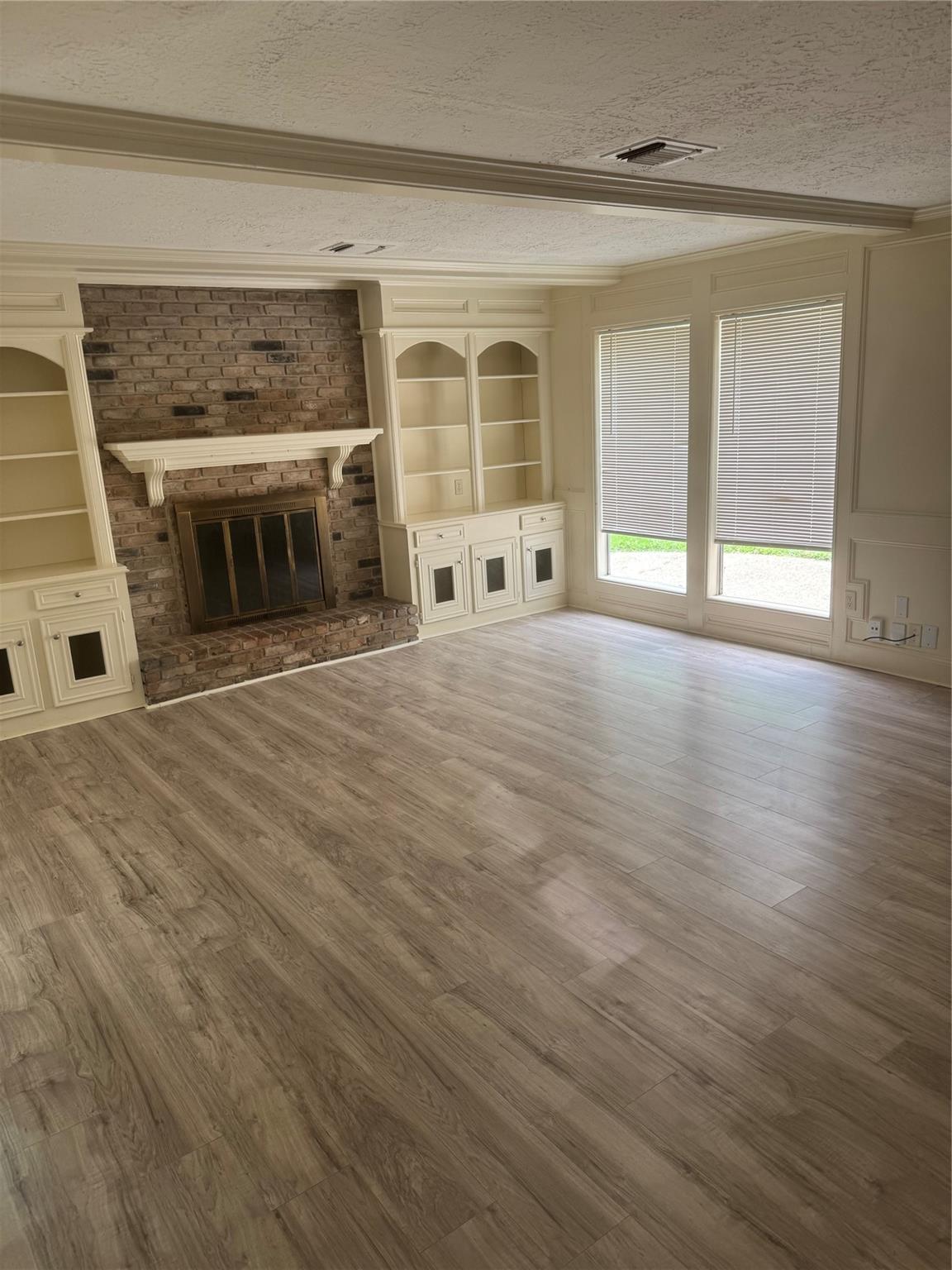 20111 Yorkway Drive Property Photo 6