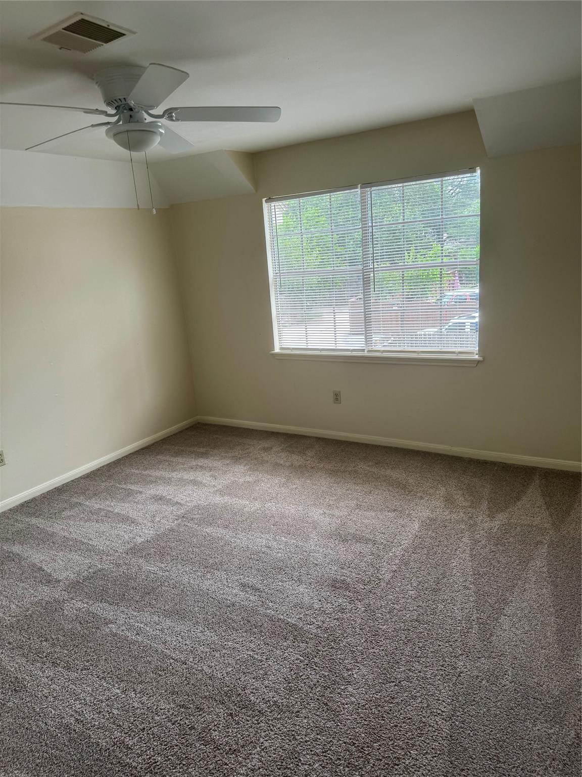 20111 Yorkway Drive Property Photo 15
