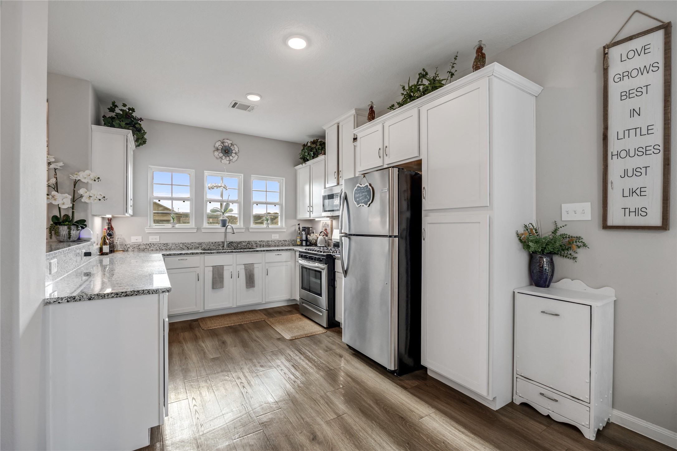 305 Road 5102j Property Photo 7