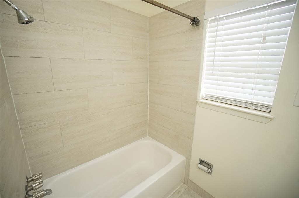2595 Marilee Lane 4 Property Photo 8