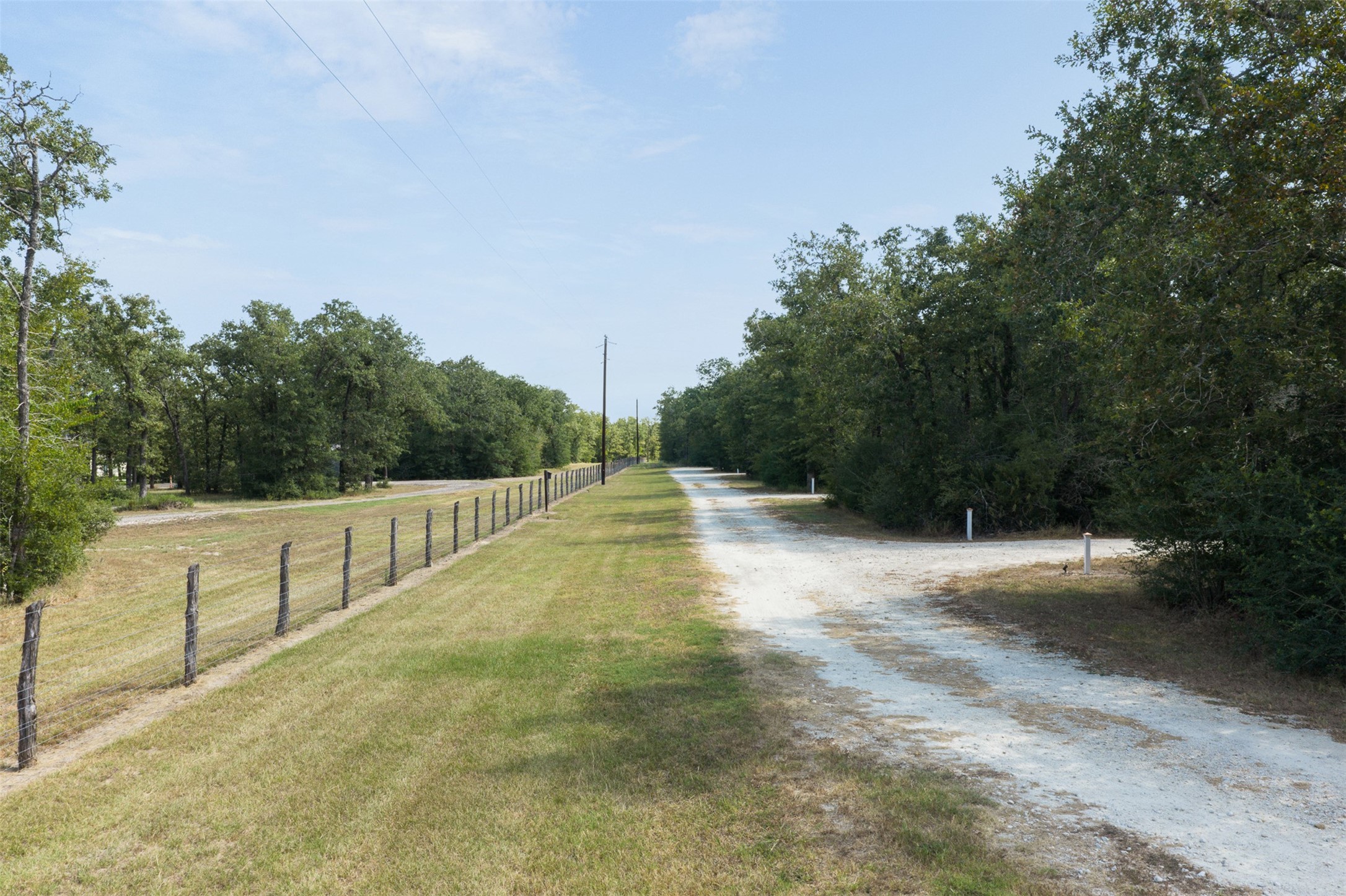 13565 County Road 274 Property Photo 9