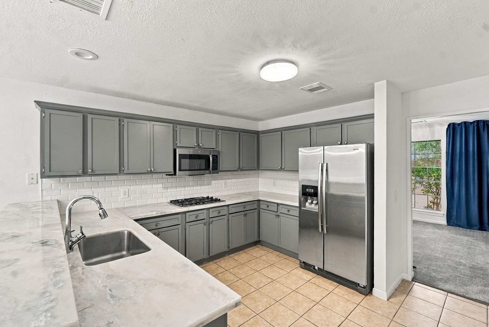 4001 Hazelwood Drive Property Photo 15