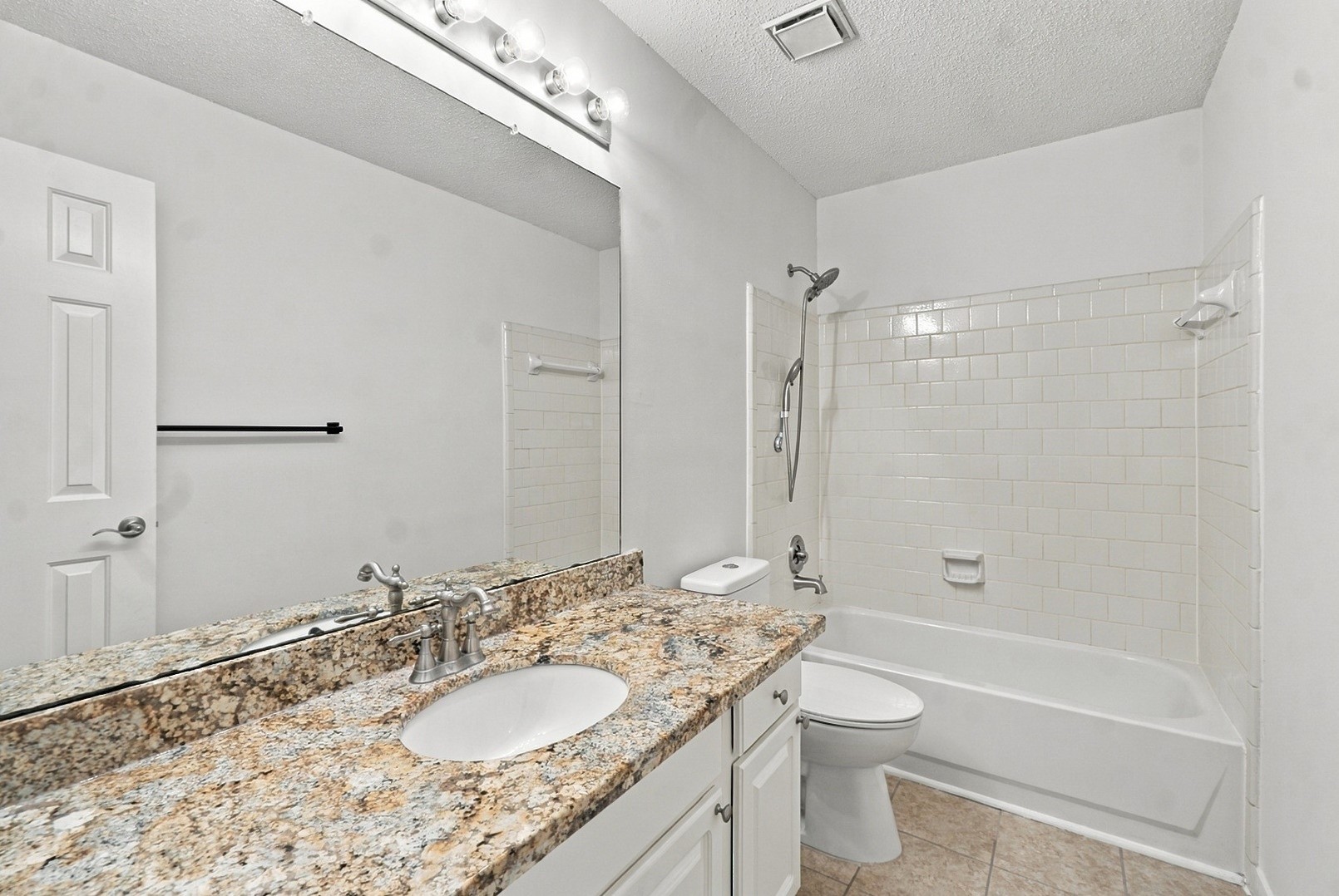 4001 Hazelwood Drive Property Photo 30