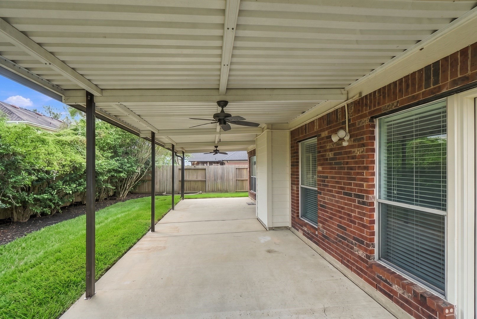 4001 Hazelwood Drive Property Photo 39