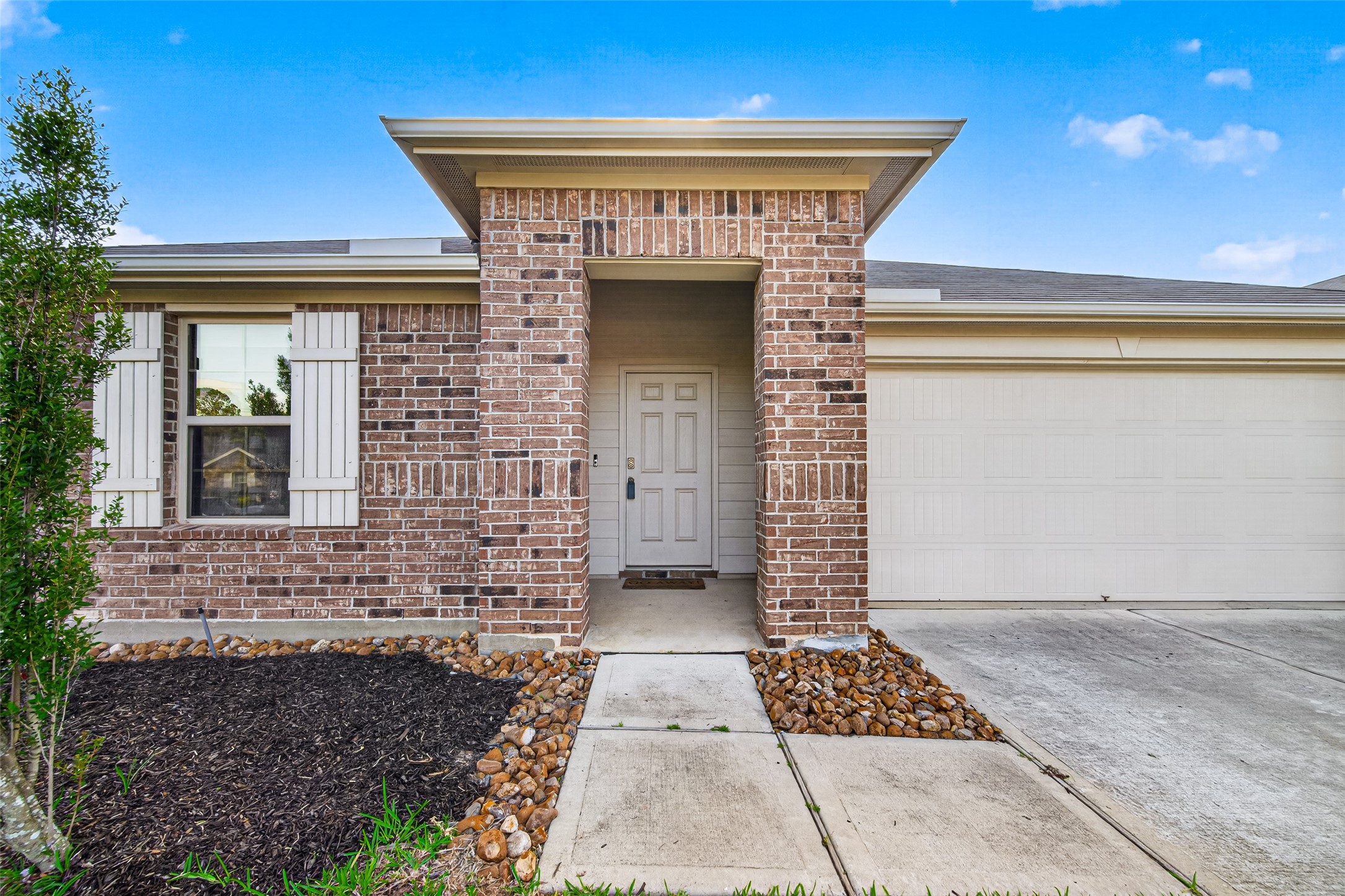 40347 Blossom Valley Lane Property Photo 4