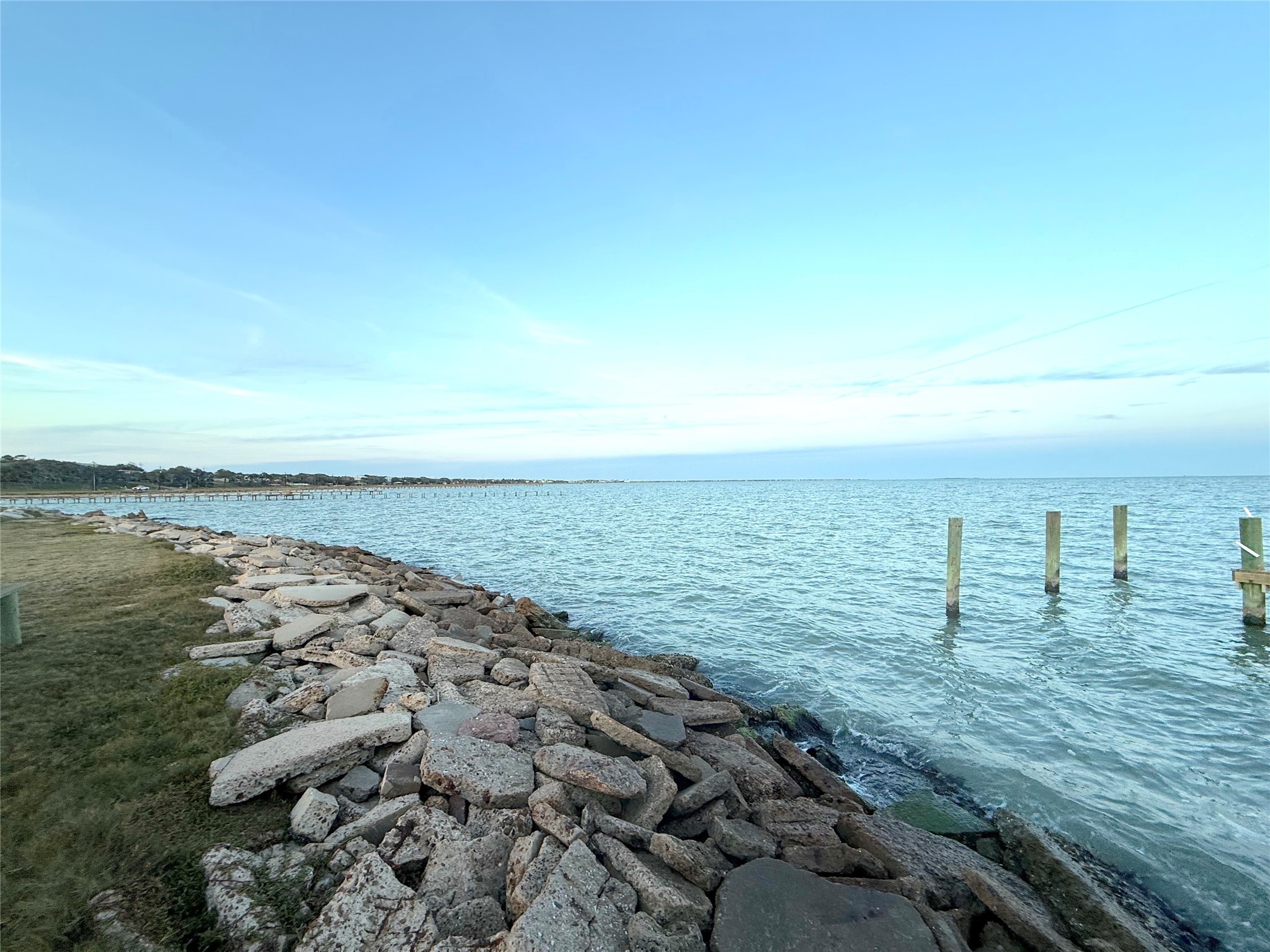 18 Old Cottage Beach Drive Property Photo 11