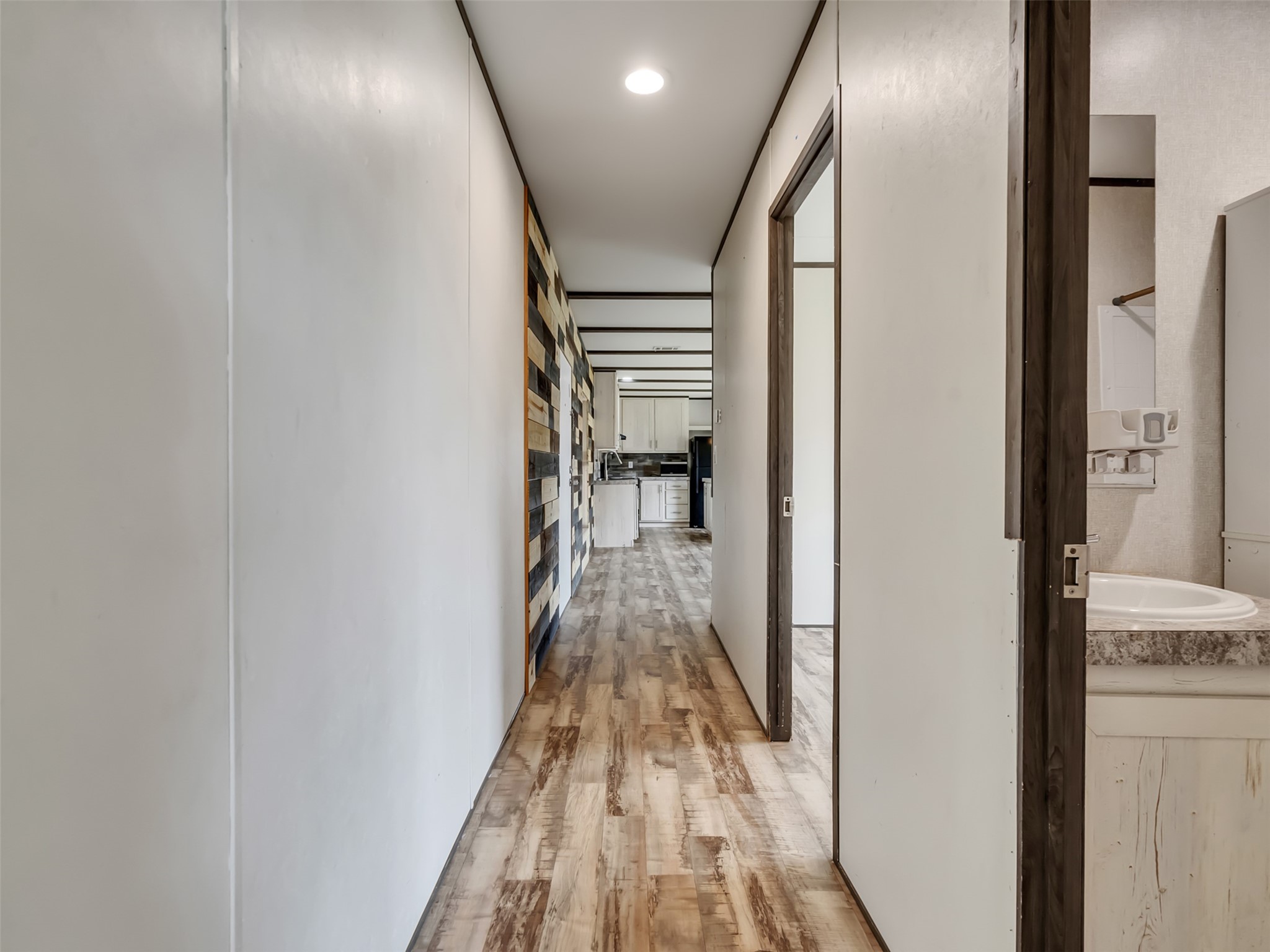 8802 Los Robles Avenue Property Photo 18