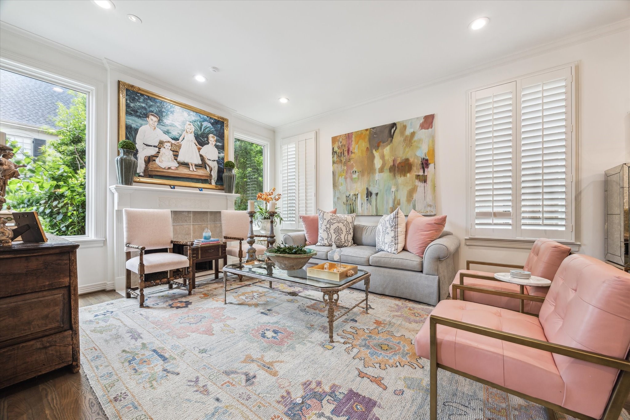 130 Park Laureate Property Photo 3