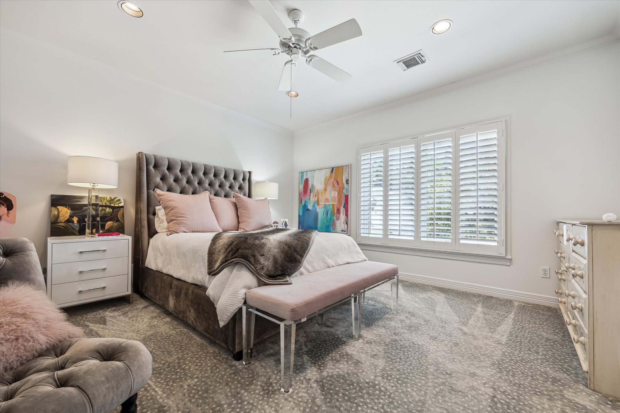 130 Park Laureate Property Photo 25