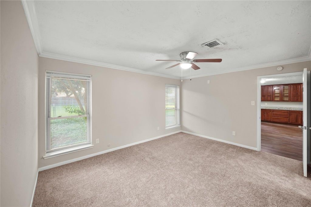 1606 Stone Lake Drive Property Photo 22