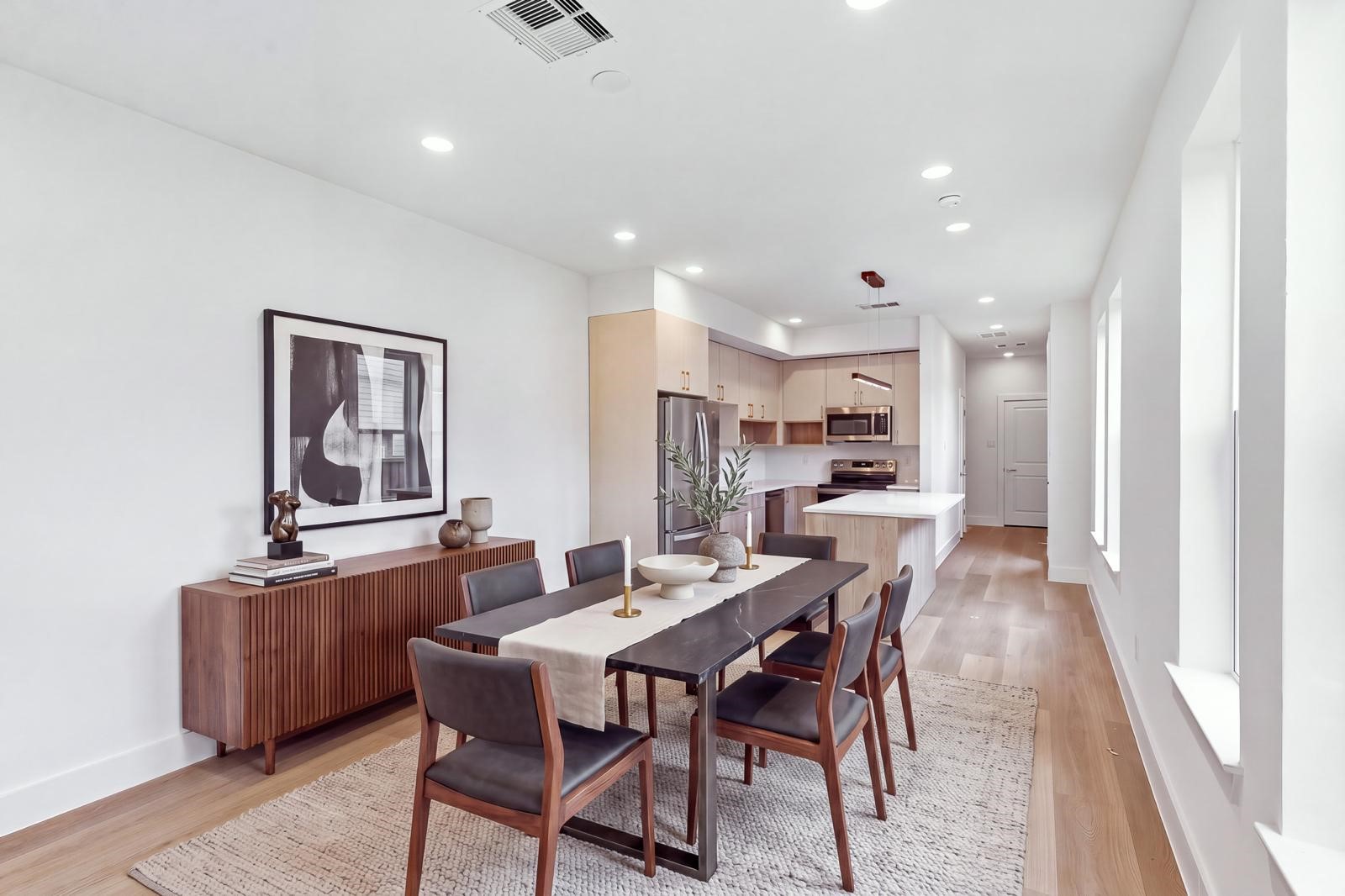 1027 Junell Street Property Photo 7
