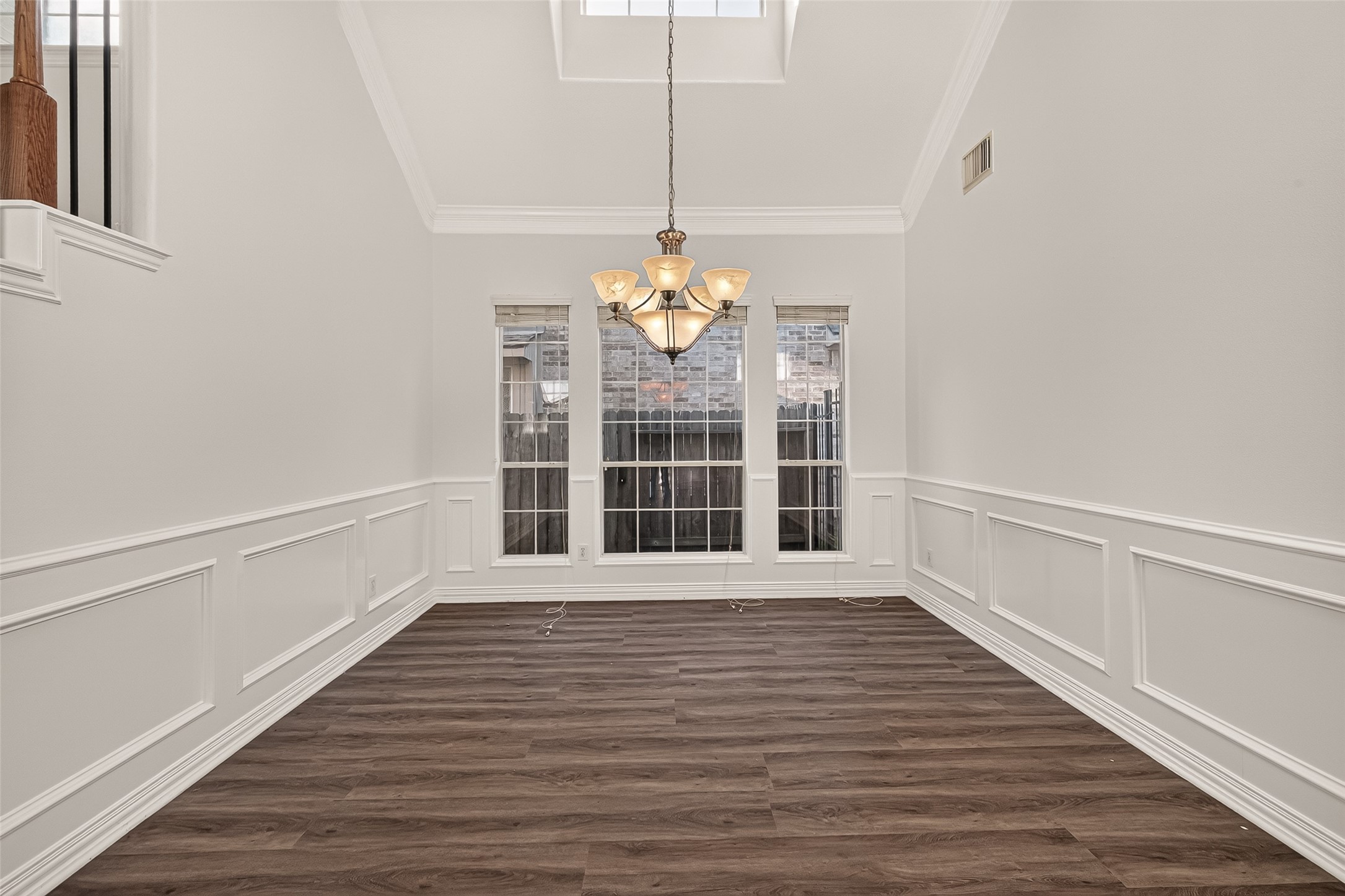 18103 Blues Point Drive Property Photo 9