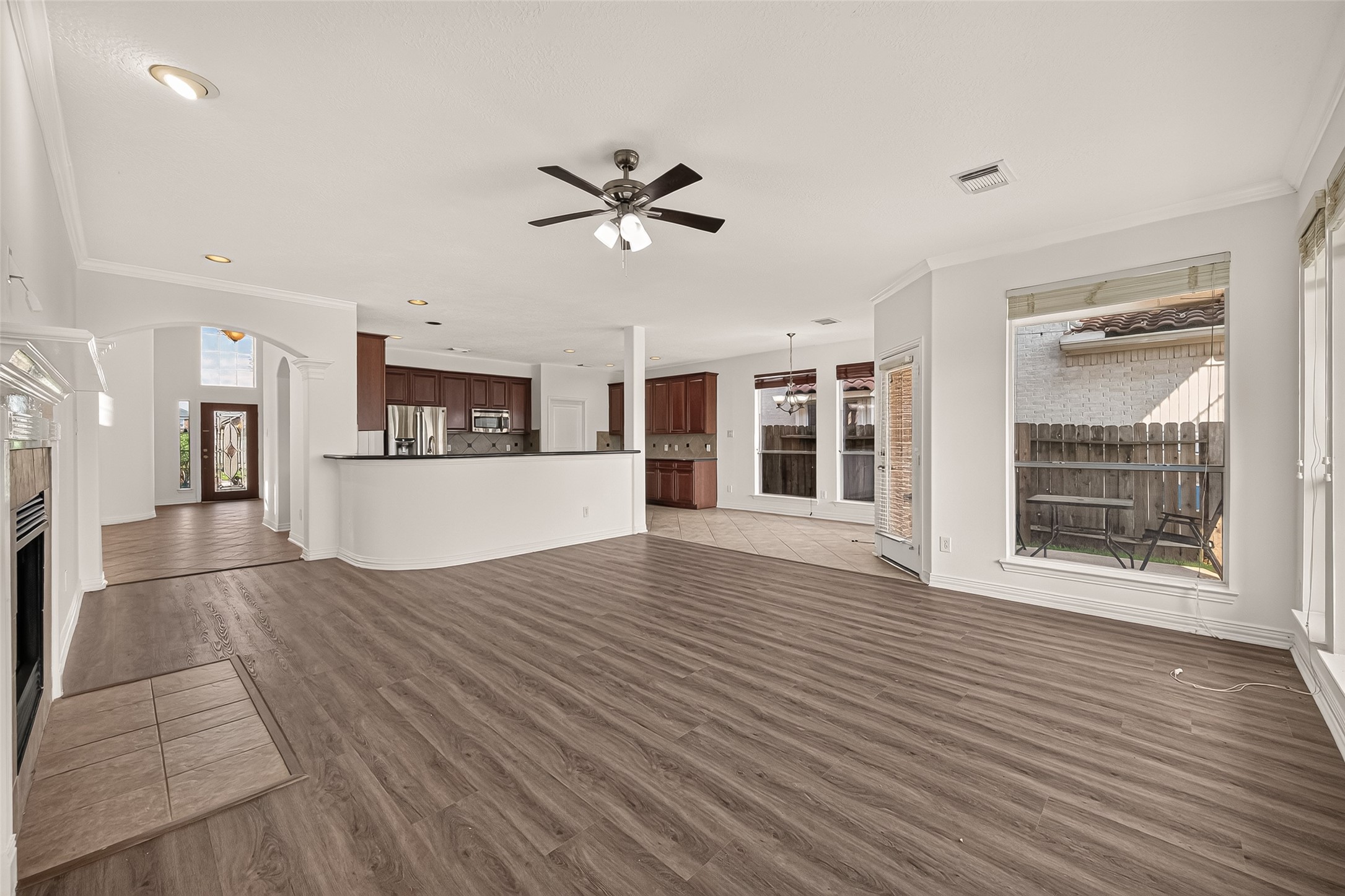18103 Blues Point Drive Property Photo 13