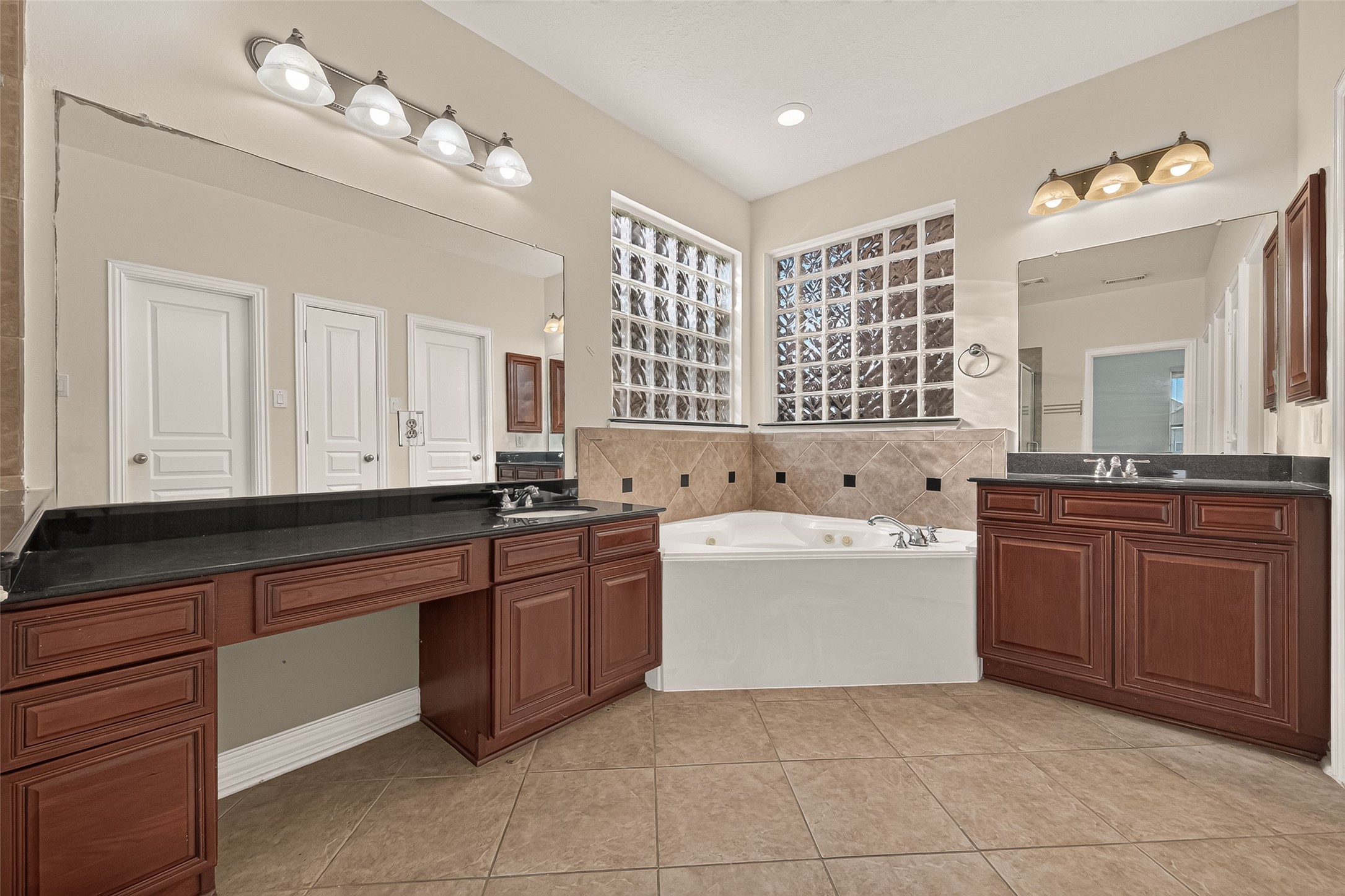 18103 Blues Point Drive Property Photo 43