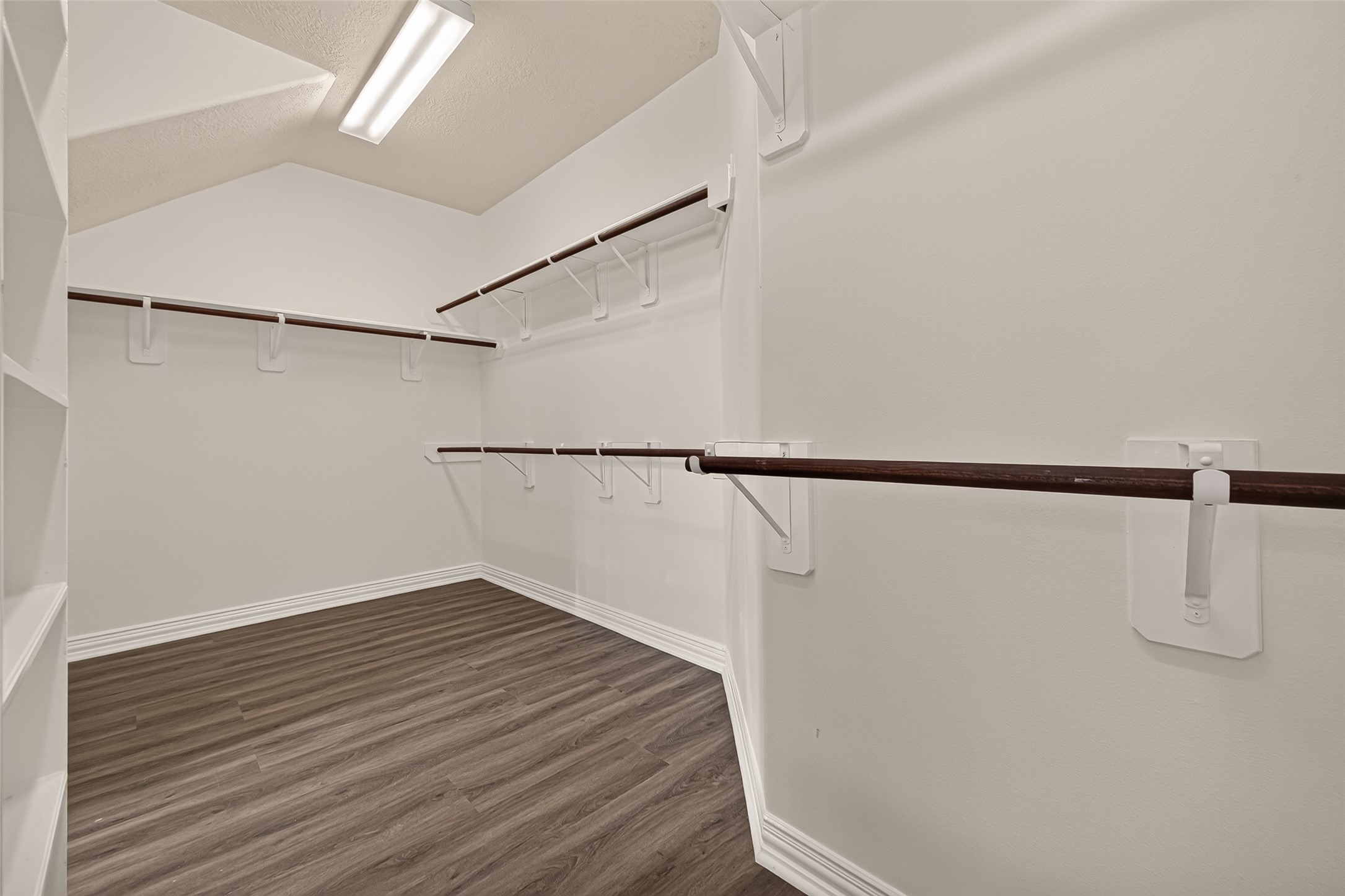 18103 Blues Point Drive Property Photo 44