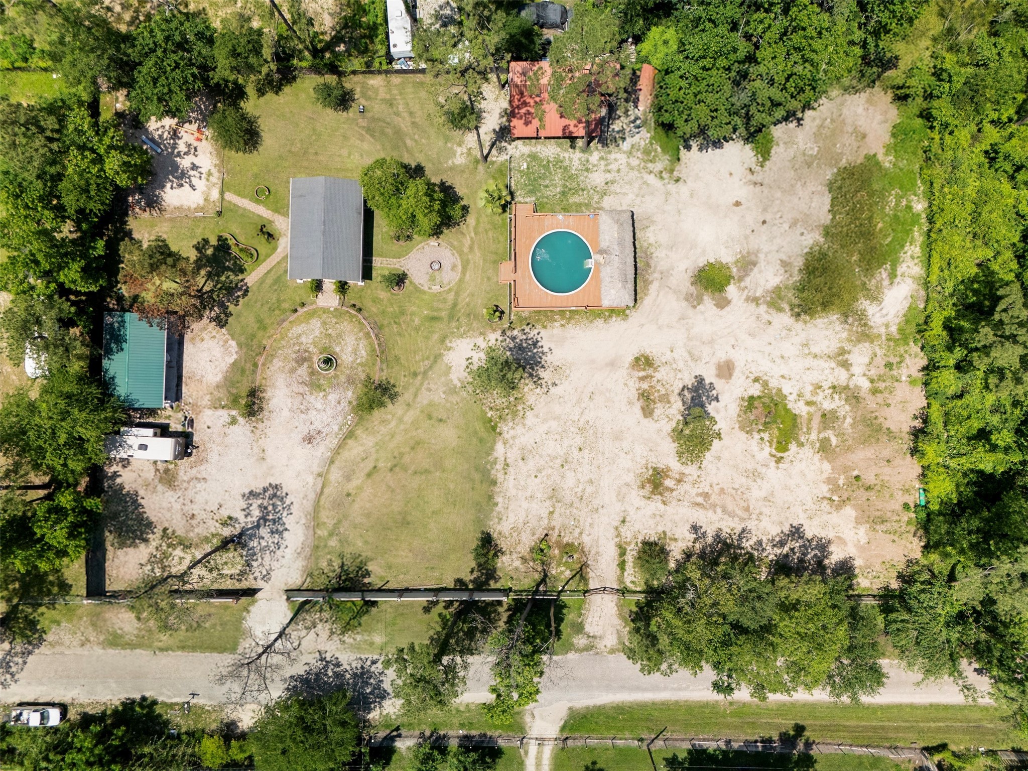 1302 Cherry Ln Property Photo 6