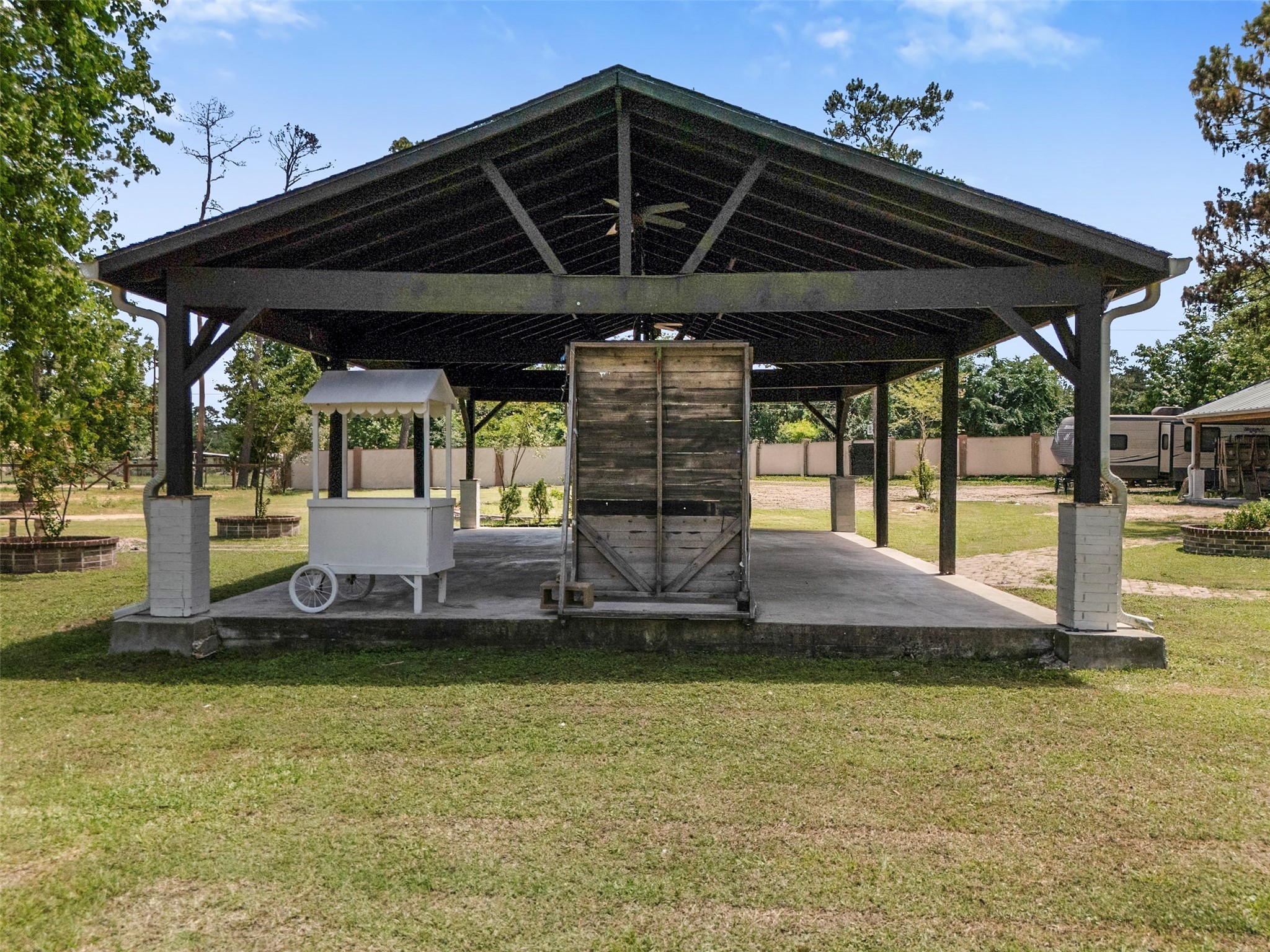 1302 Cherry Ln Property Photo 28