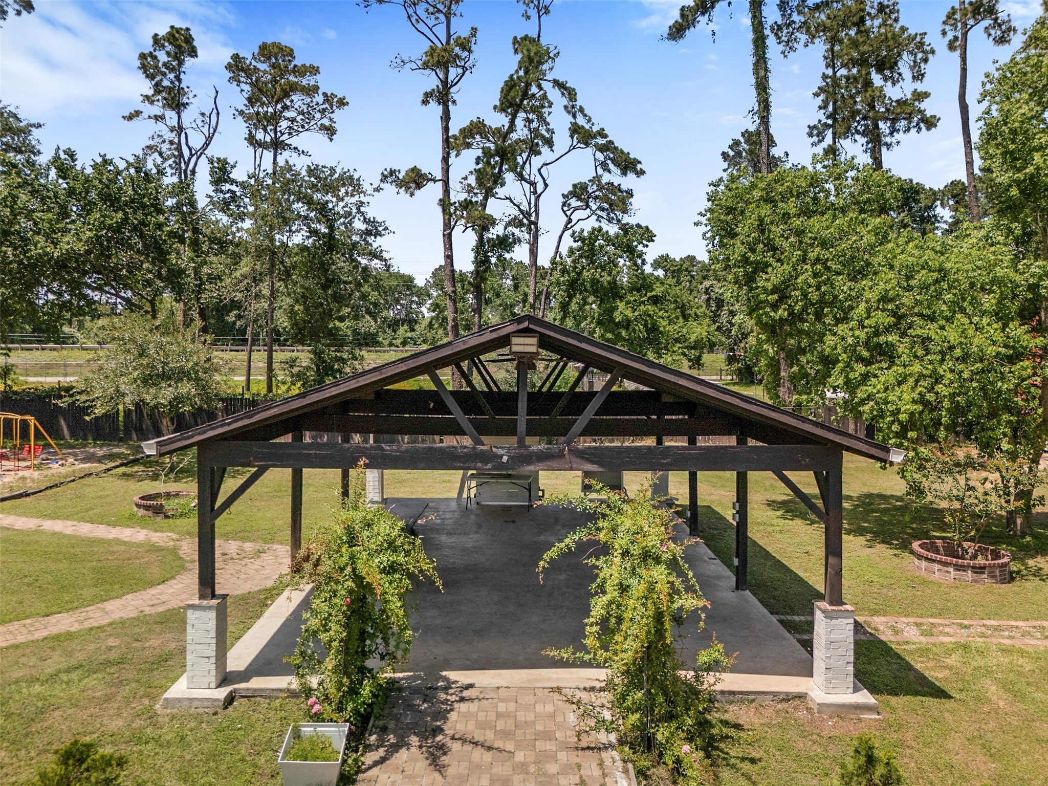 1302 Cherry Ln Property Photo 31