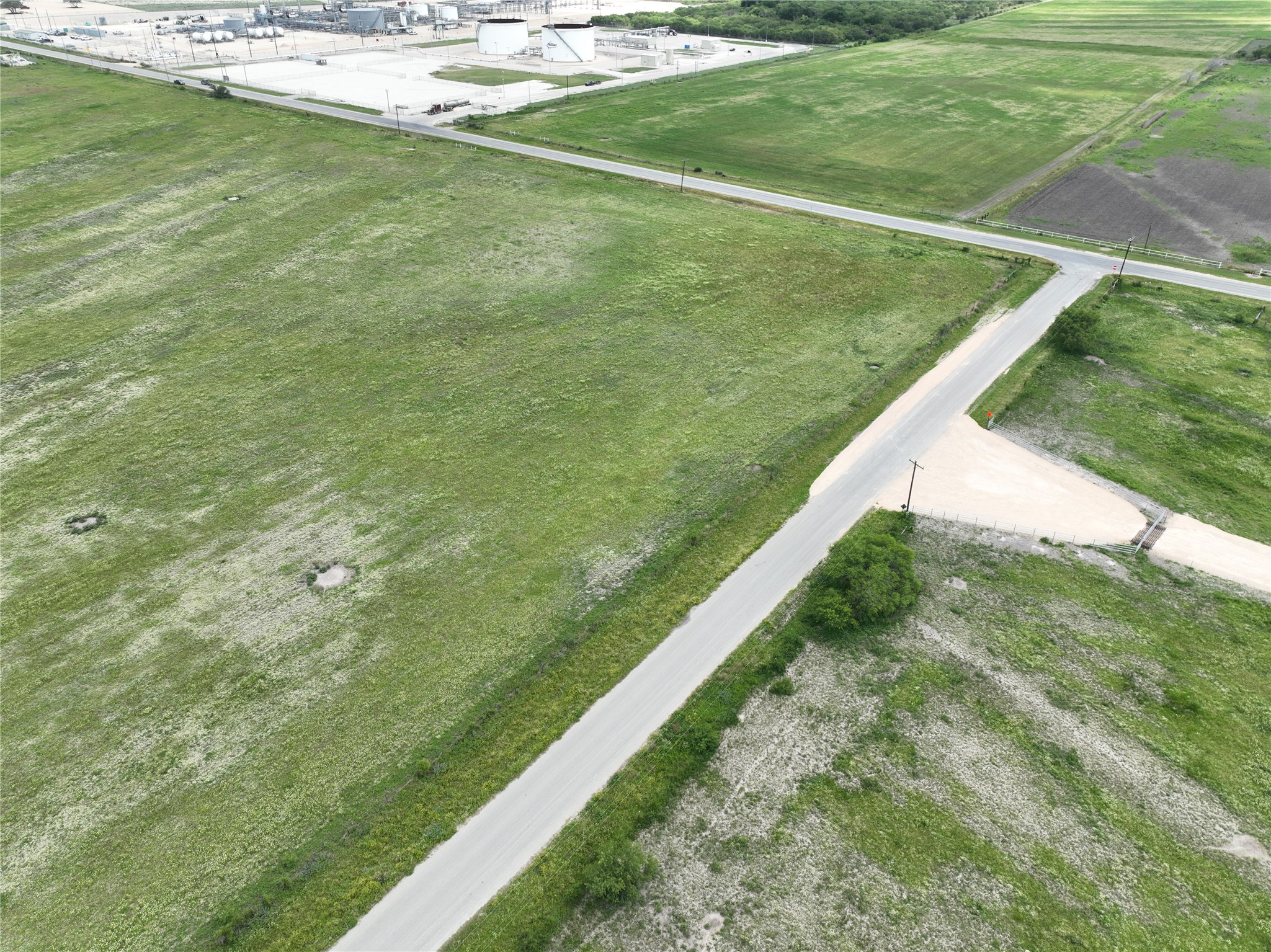 Tr 6 Cr 253 Road Property Photo