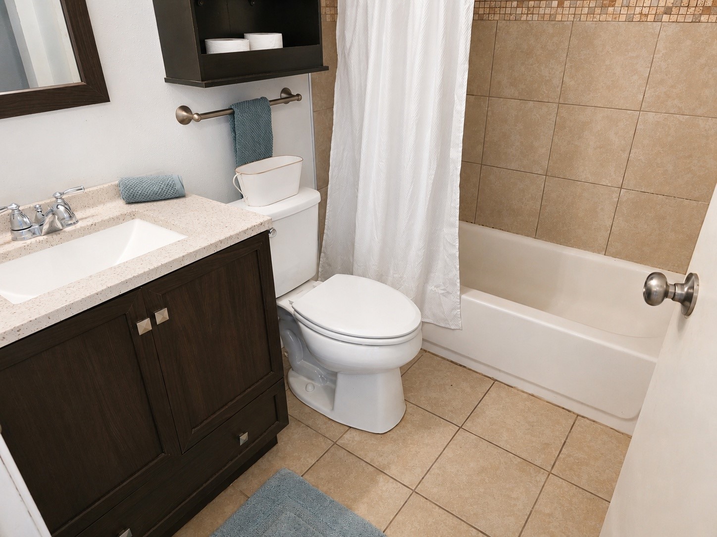 1014 Graham Street K-5 Property Photo 3
