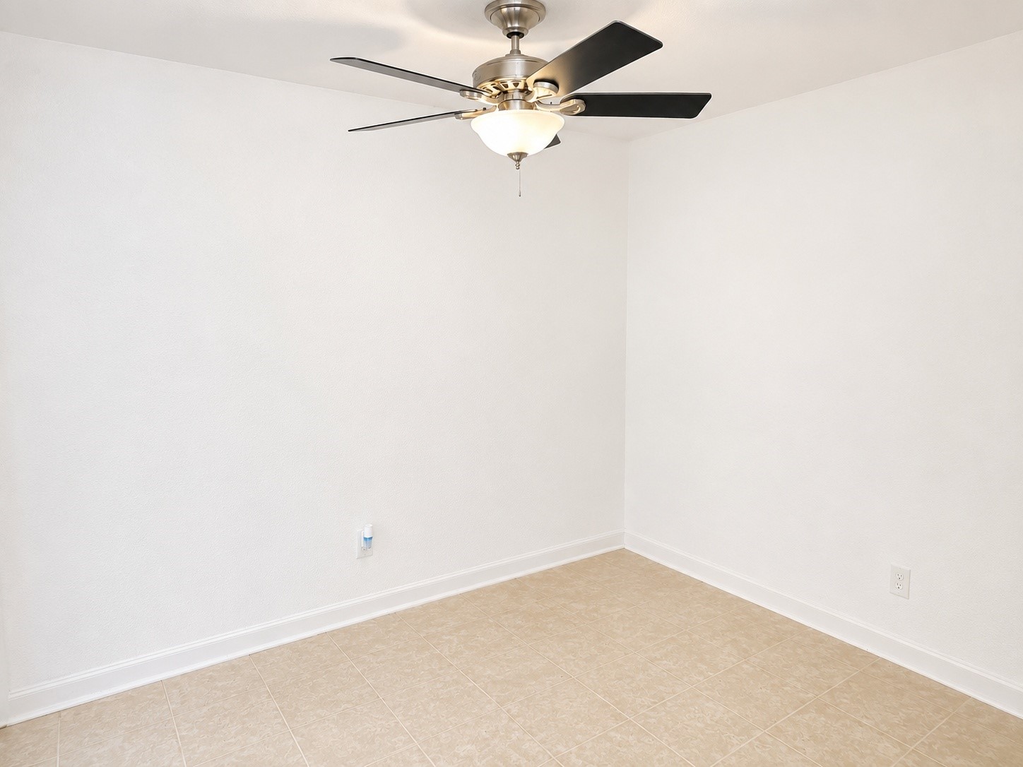 1014 Graham Street K-5 Property Photo 5