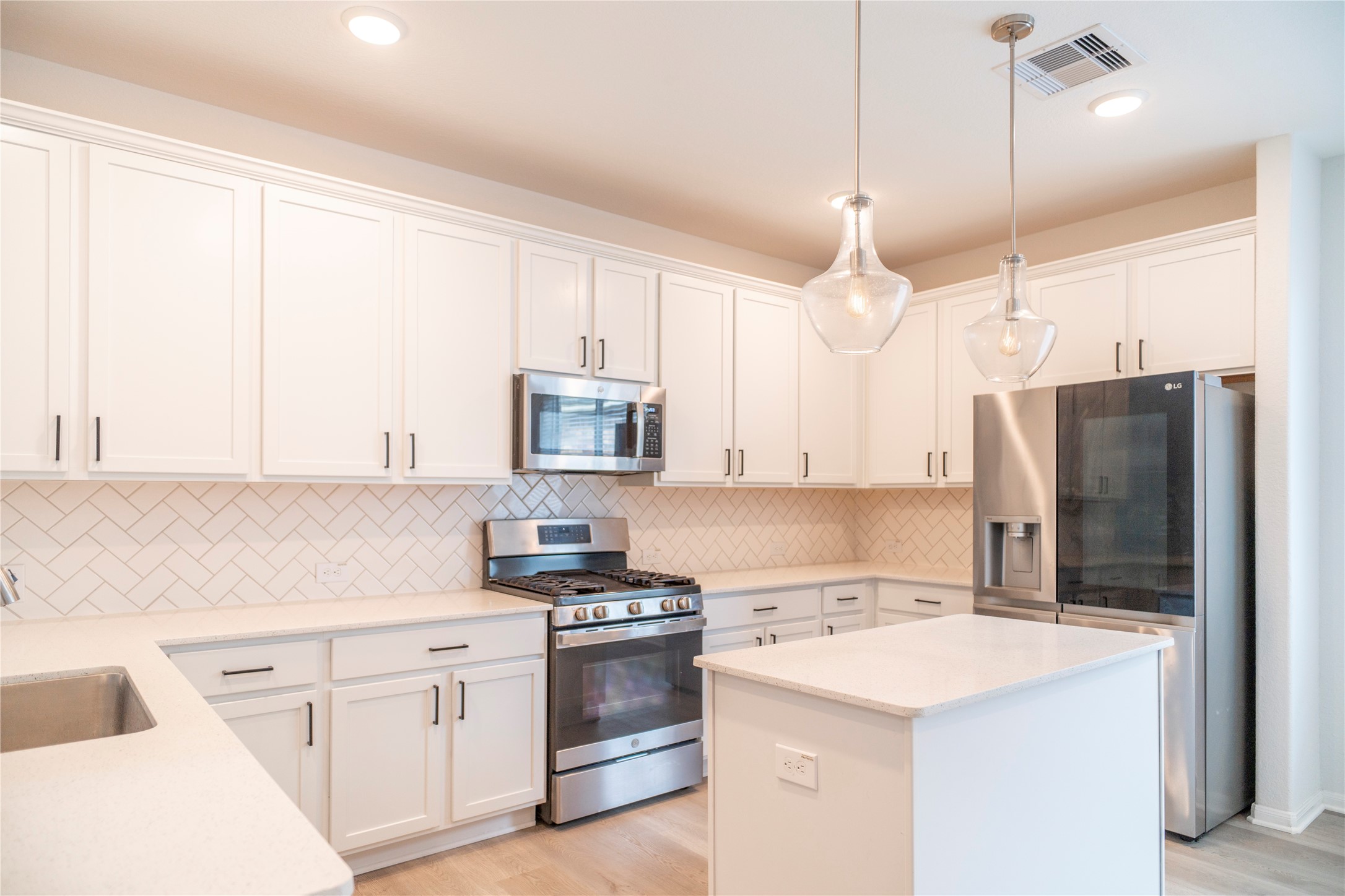 208 Cambria Green Lane Property Photo 18
