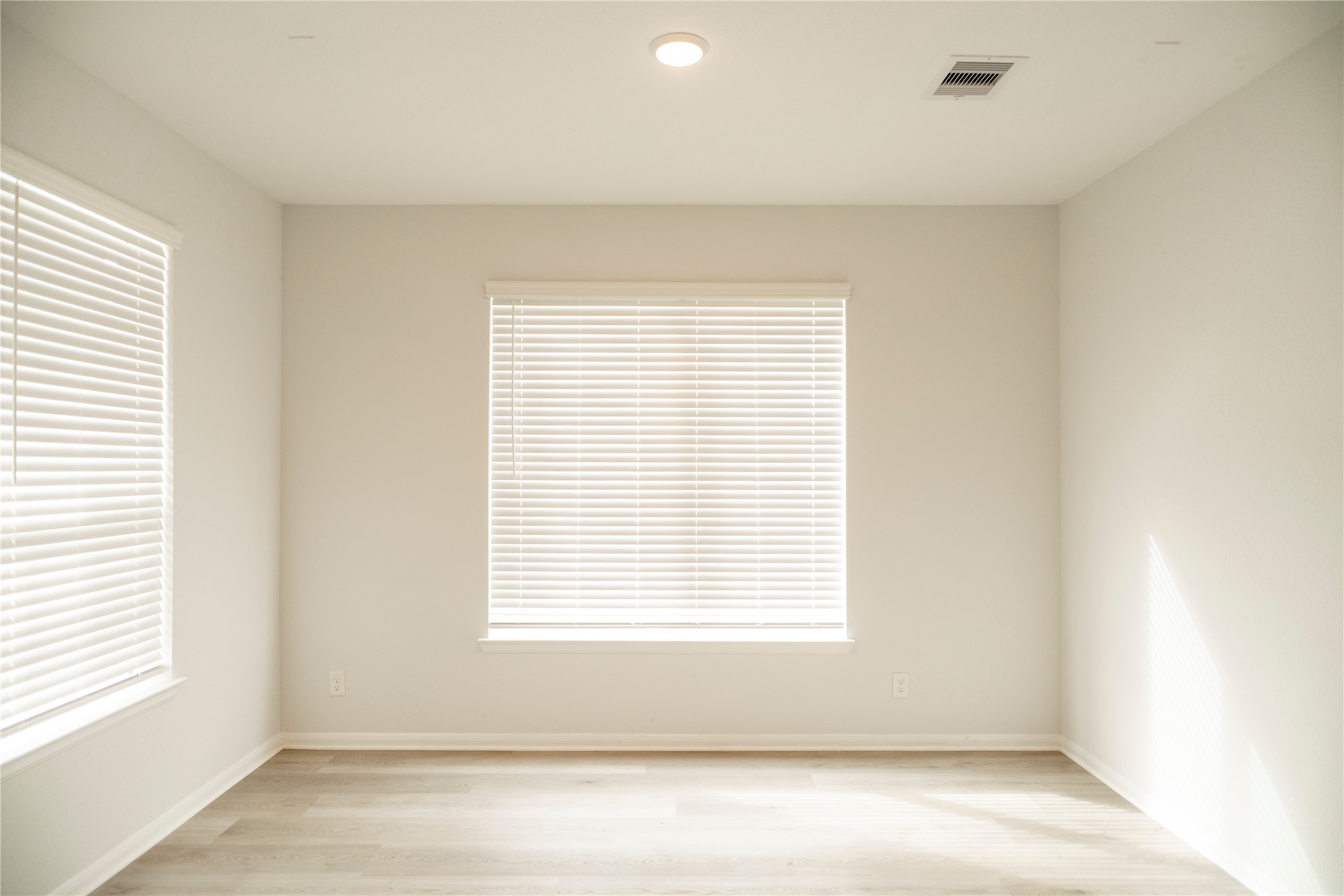 208 Cambria Green Lane Property Photo 31
