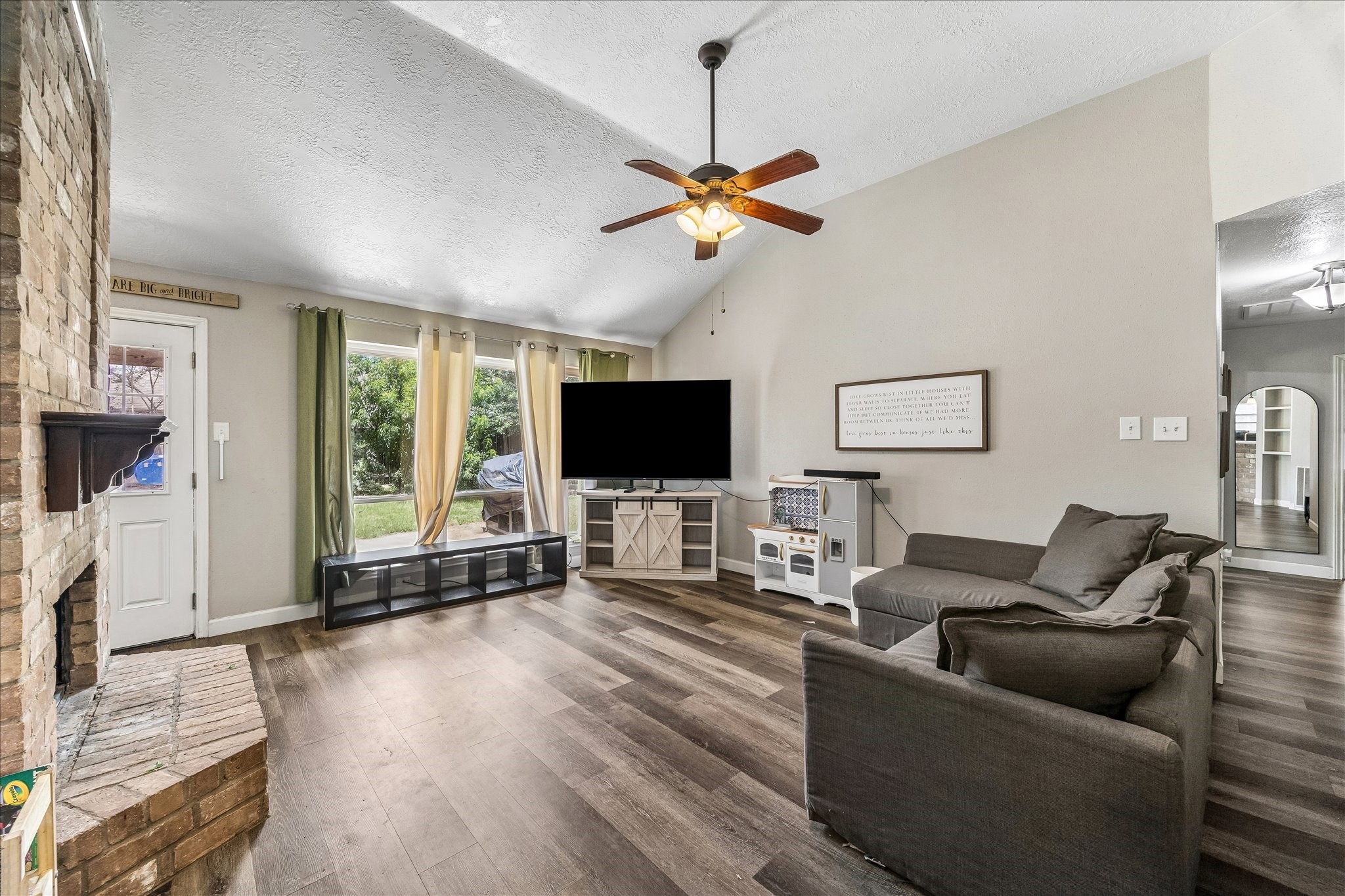 5610 Village Arbour Drive Property Photo 8