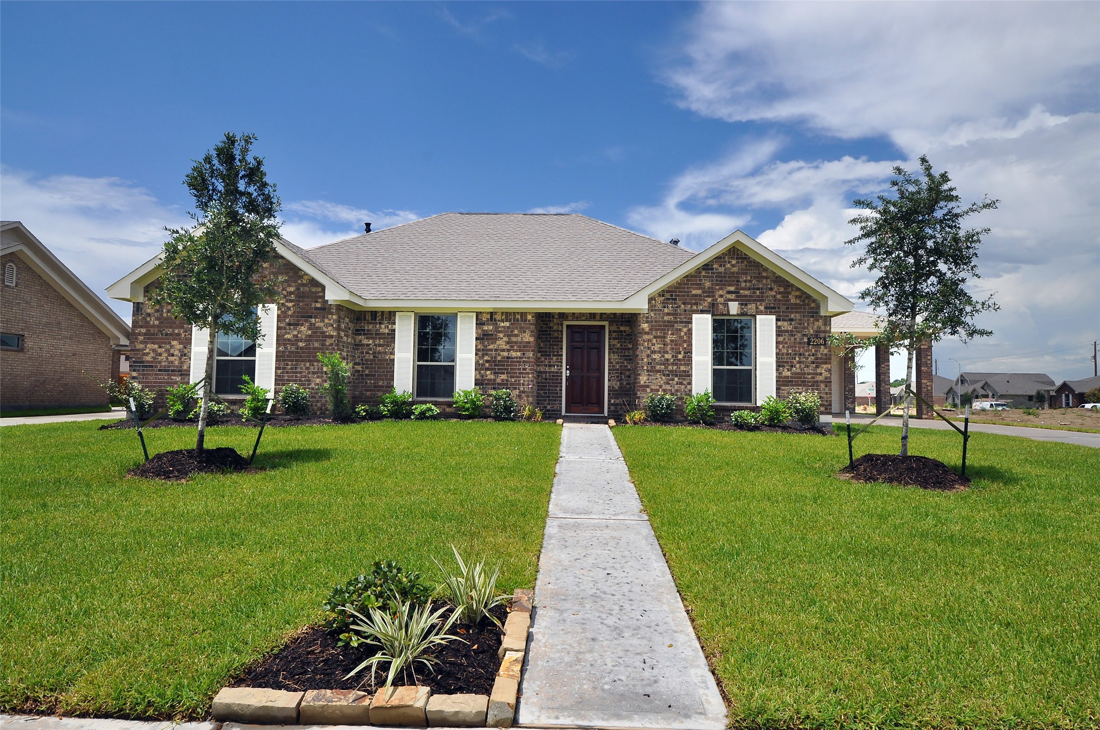 2206 Fortuna Drive Property Photo 1