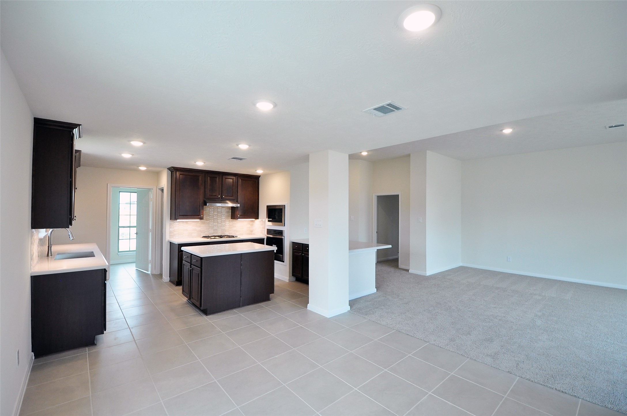 2206 Fortuna Drive Property Photo 18
