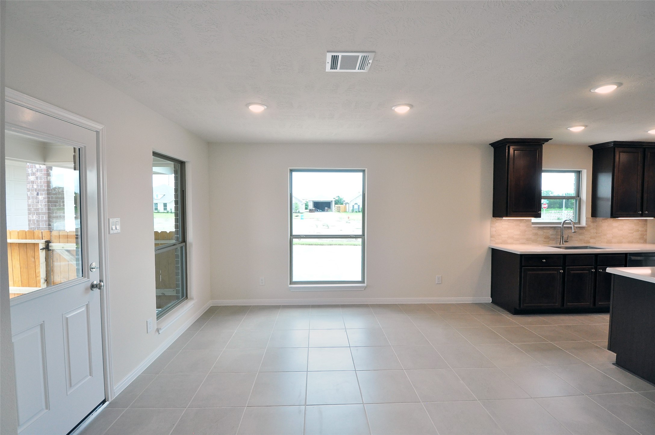 2206 Fortuna Drive Property Photo 19