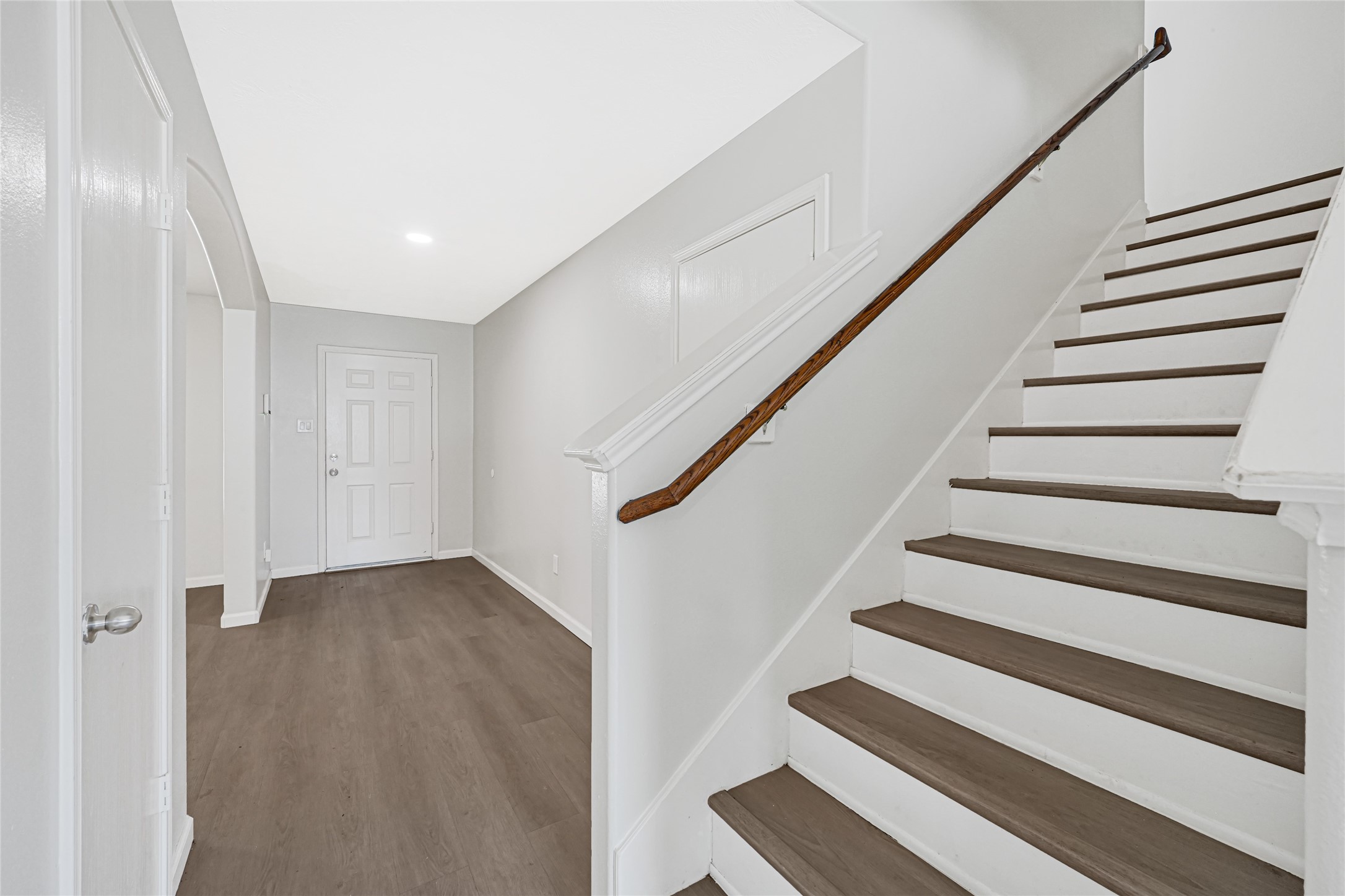 21238 Wortham Oaks Drive Property Photo 7