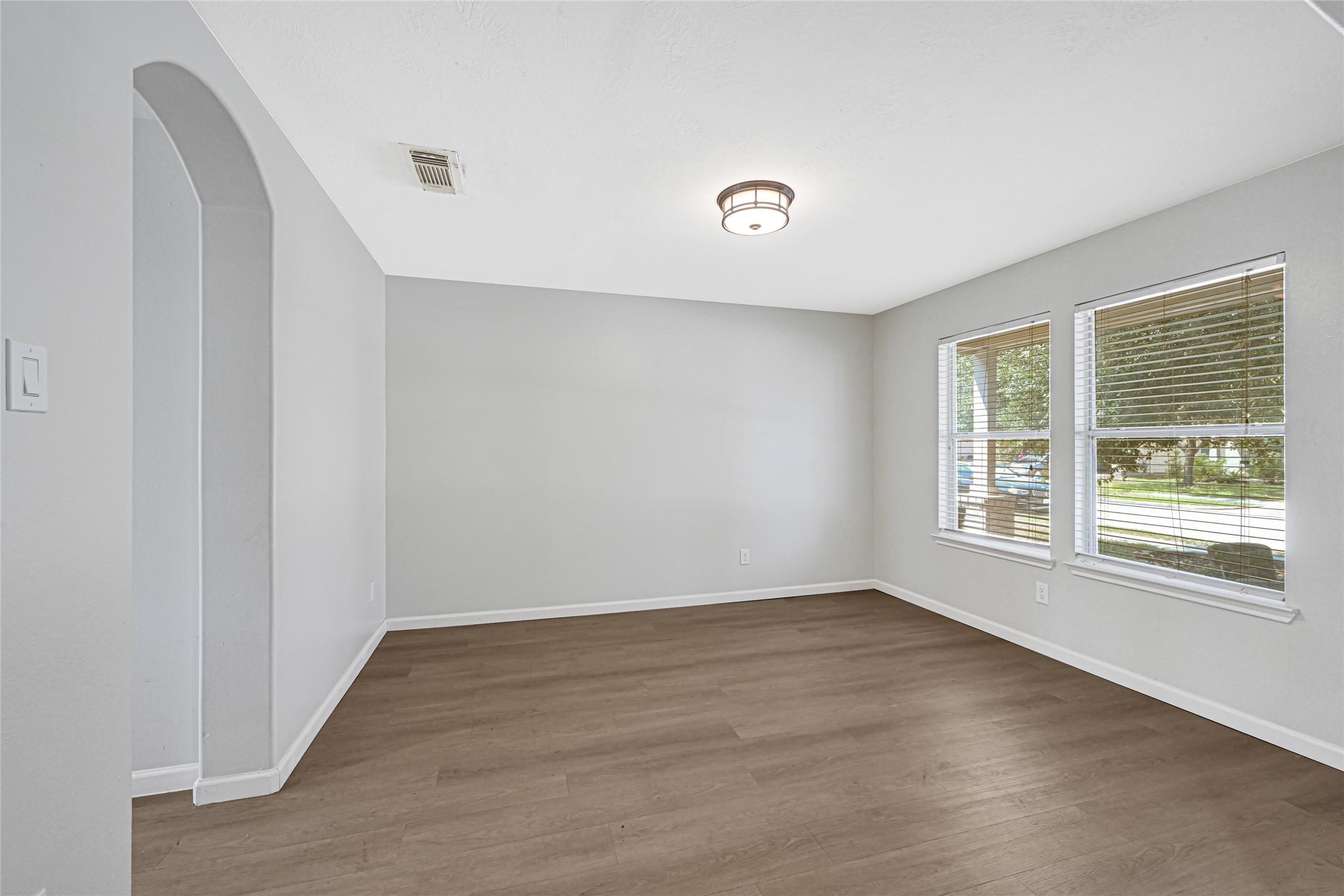 21238 Wortham Oaks Drive Property Photo 8