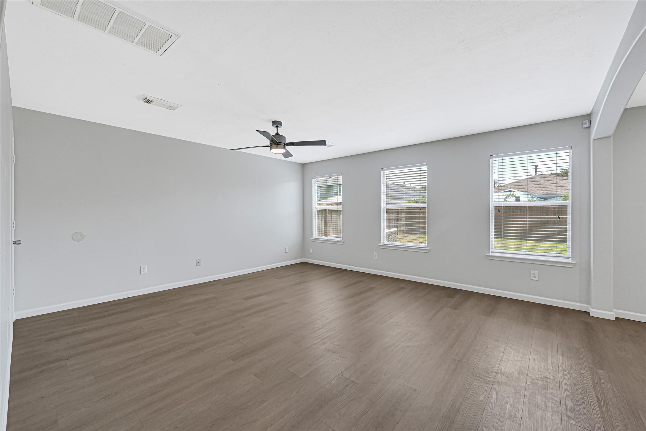 21238 Wortham Oaks Drive Property Photo 10