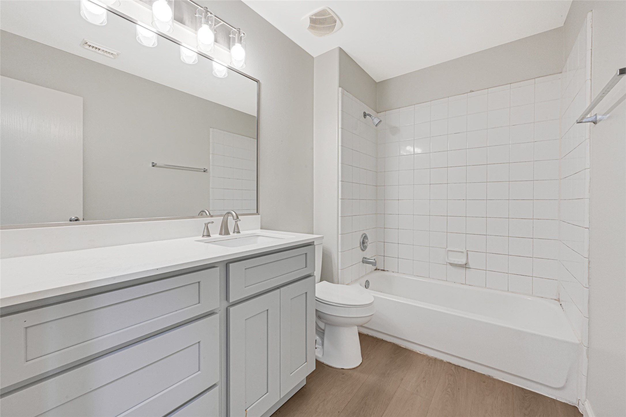 21238 Wortham Oaks Drive Property Photo 25