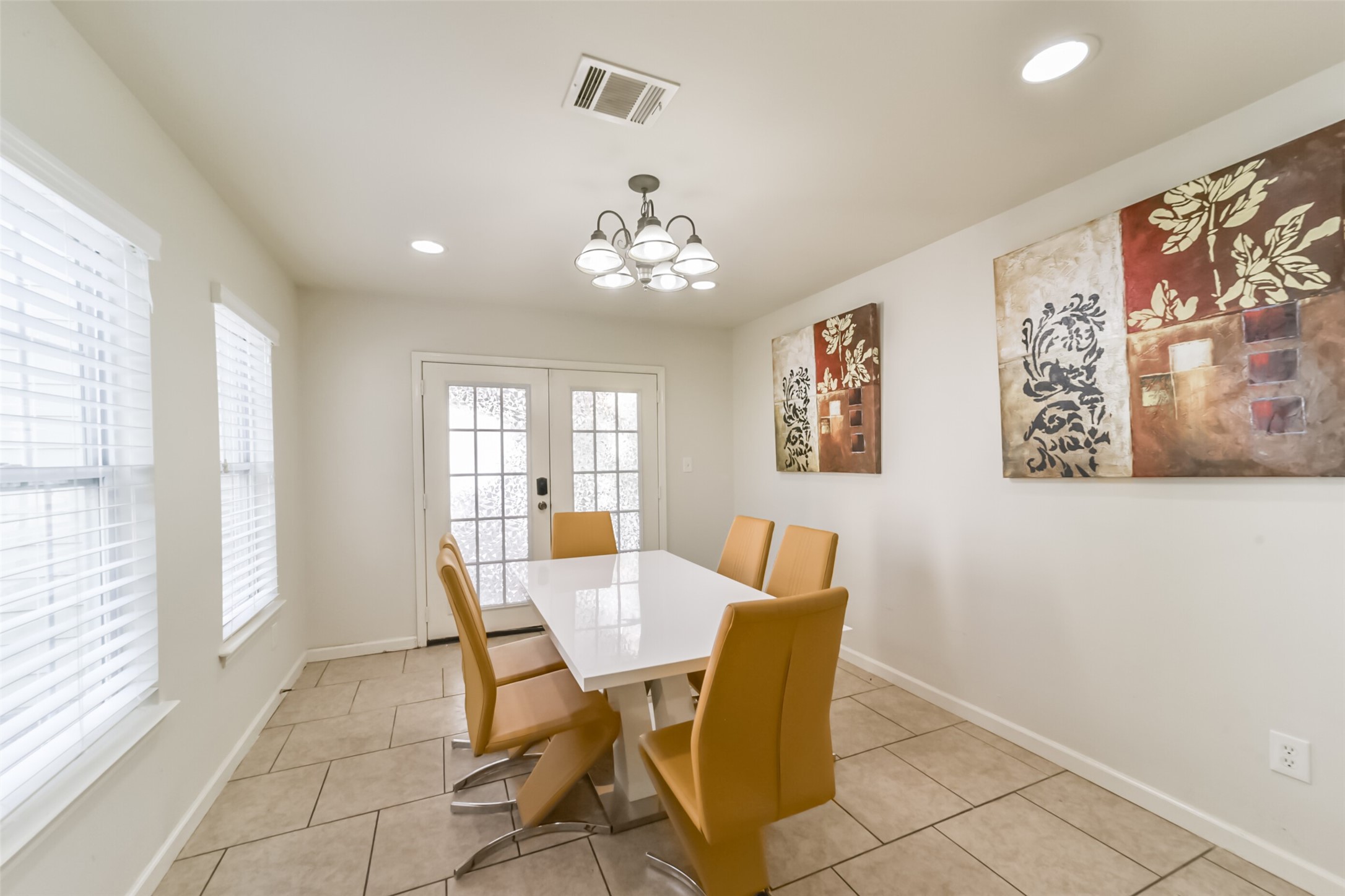 11643 Breezy Knoll Drive Property Photo 17