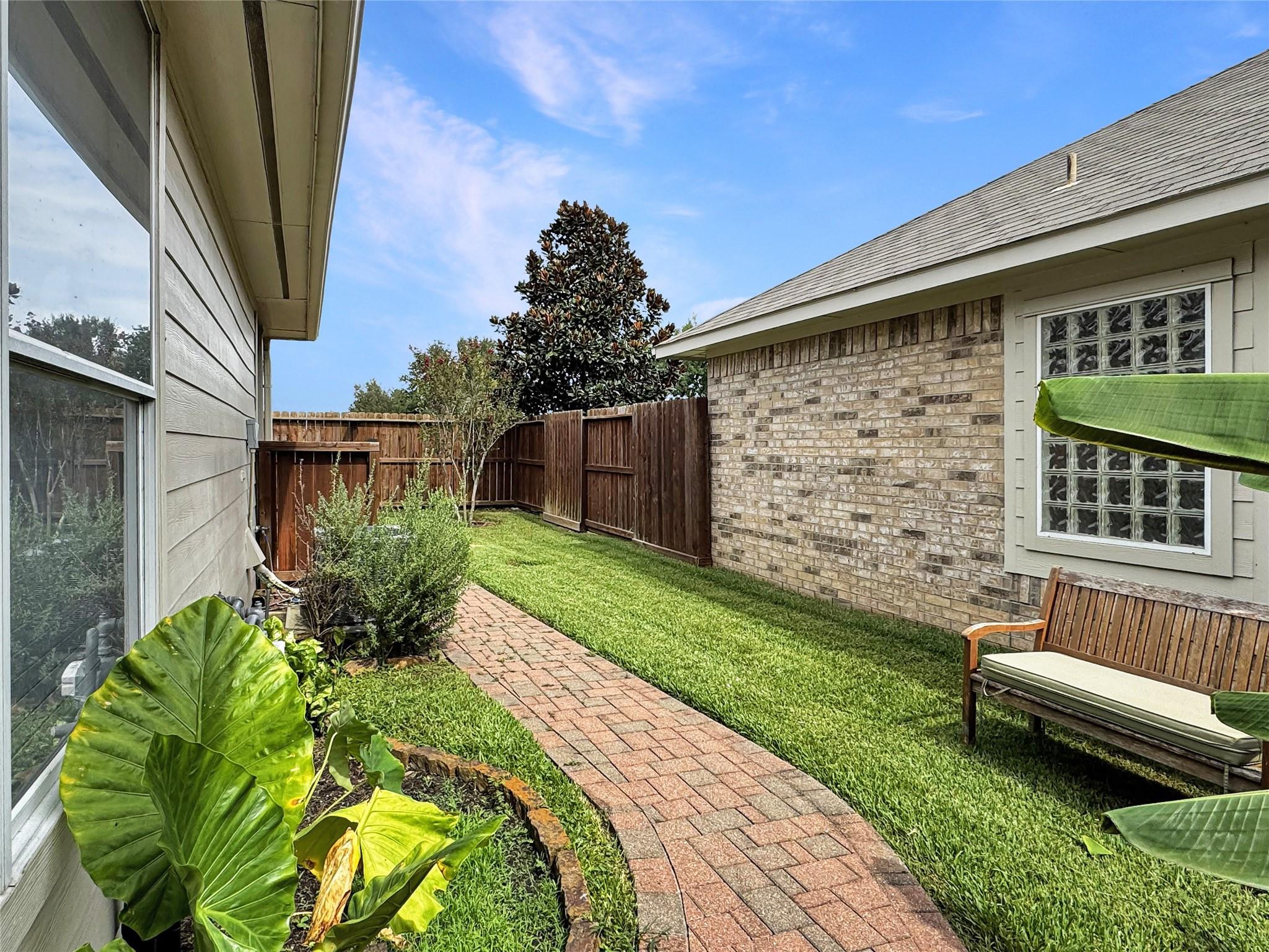 2312 Messina Drive, Pearland Tx 77581 Property Photo 29