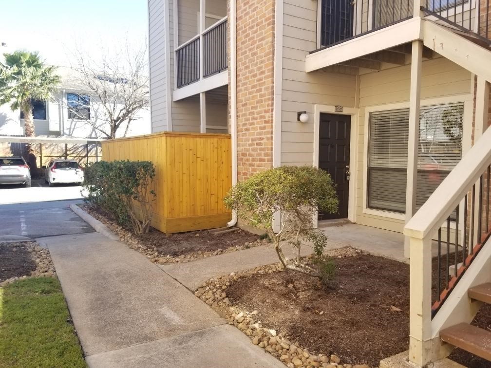 2001 Bering Drive 7H Property Photo 1