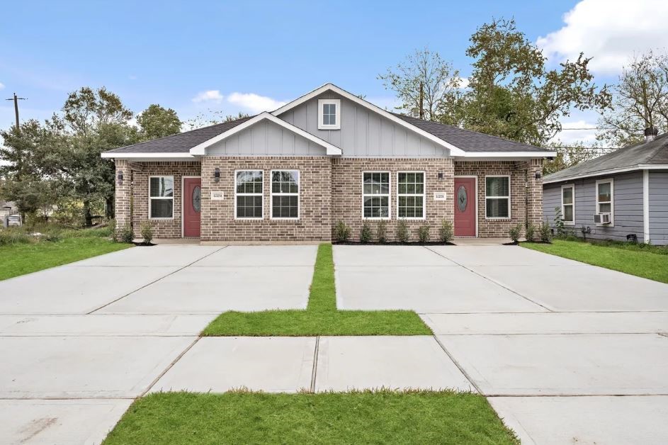 5222 Bataan Road Property Photo 3