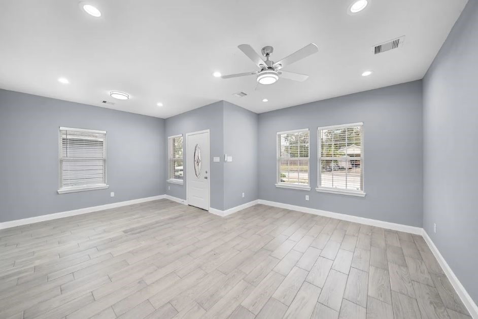 5222 Bataan Road Property Photo 6