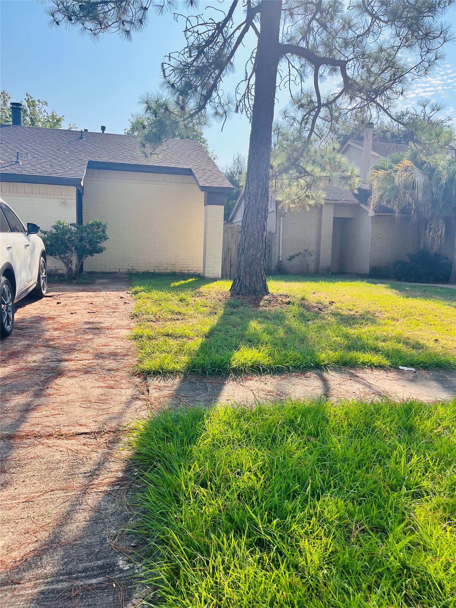 16633 Gold Ridge Lane Property Photo 1