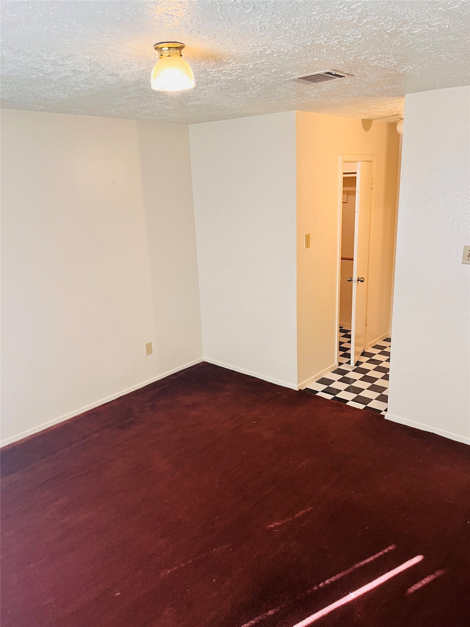 16633 Gold Ridge Lane Property Photo 11