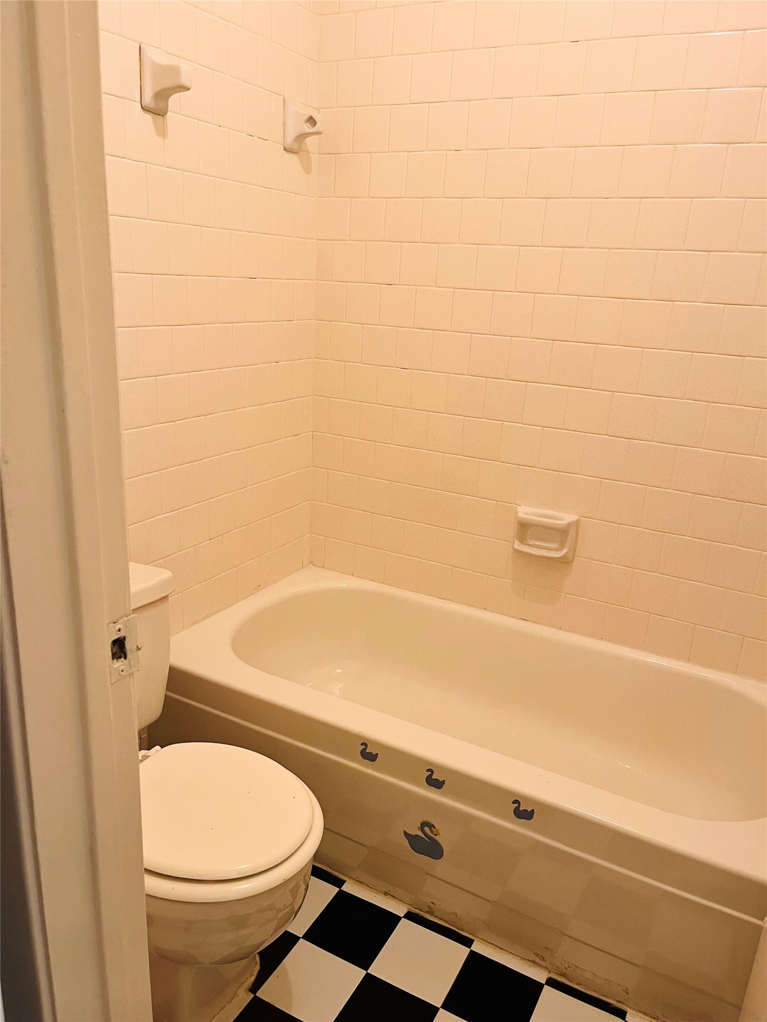 16633 Gold Ridge Lane Property Photo 13