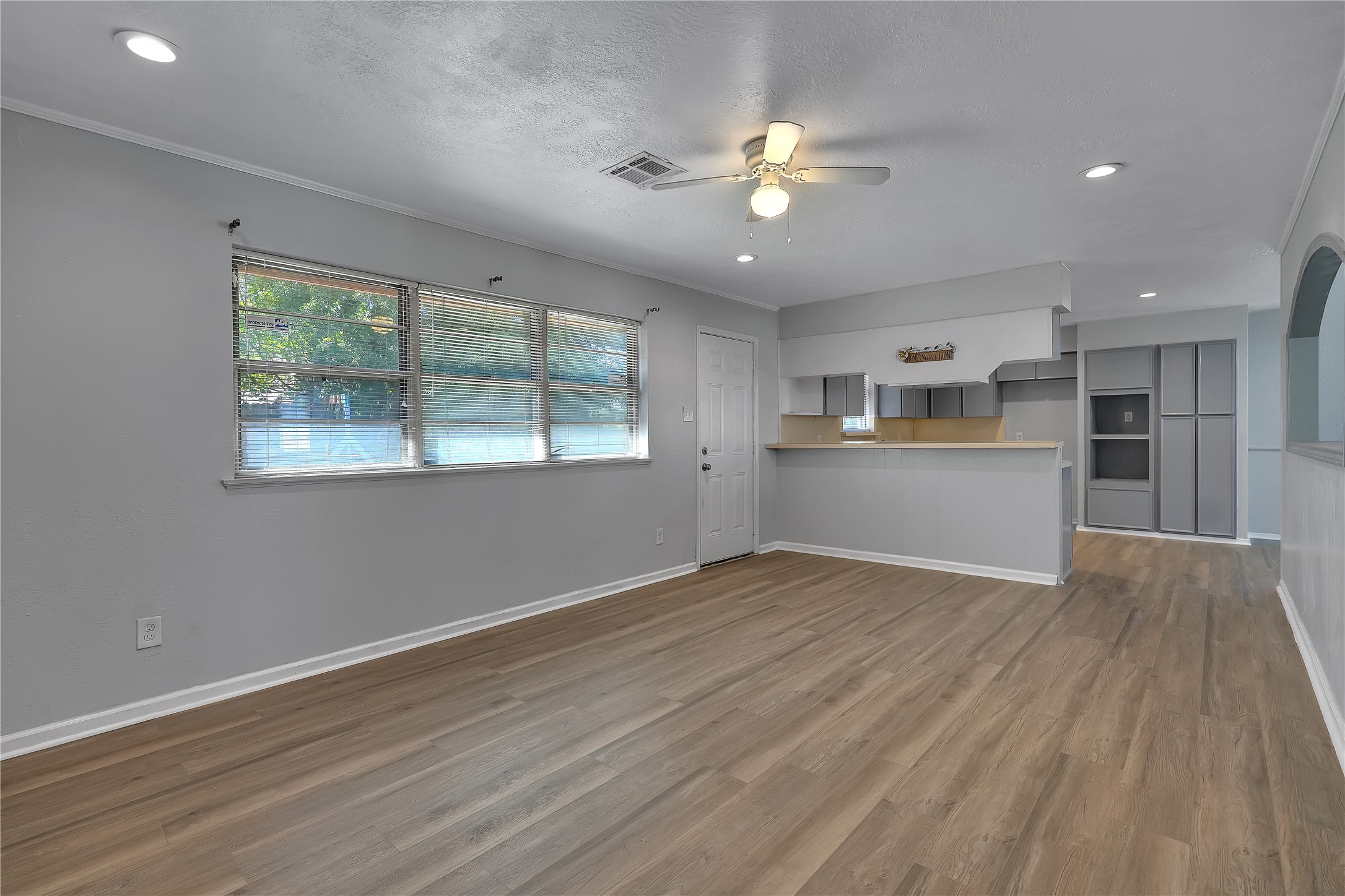 4507 Sage Circle Property Photo 5
