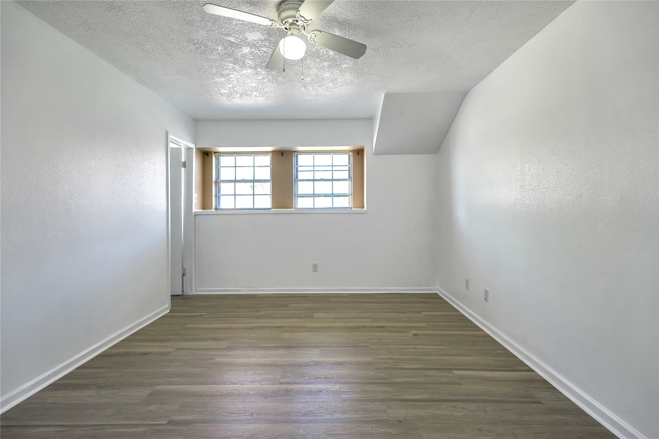 4507 Sage Circle Property Photo 12