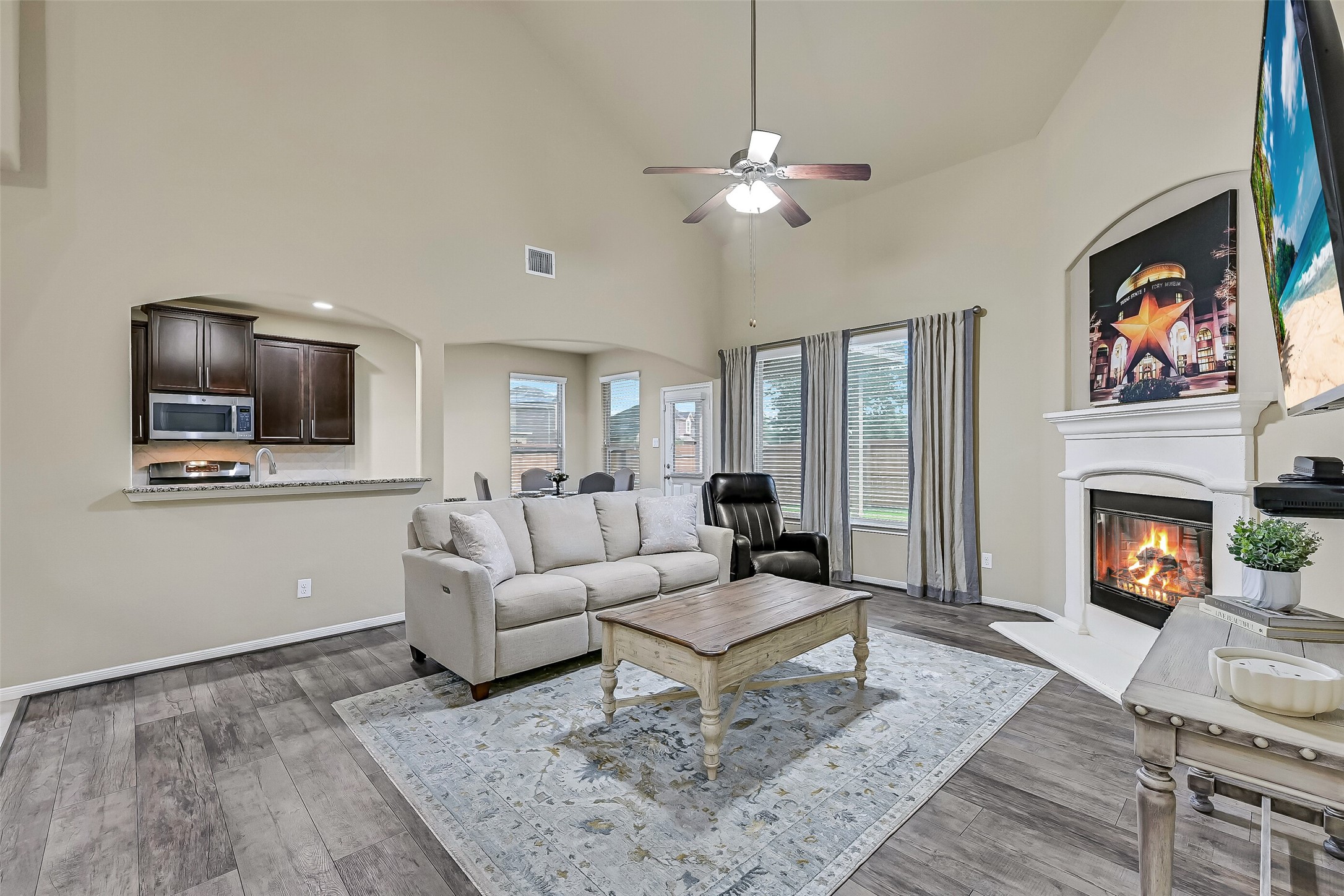 2303 Deer Trace Court Property Photo 6