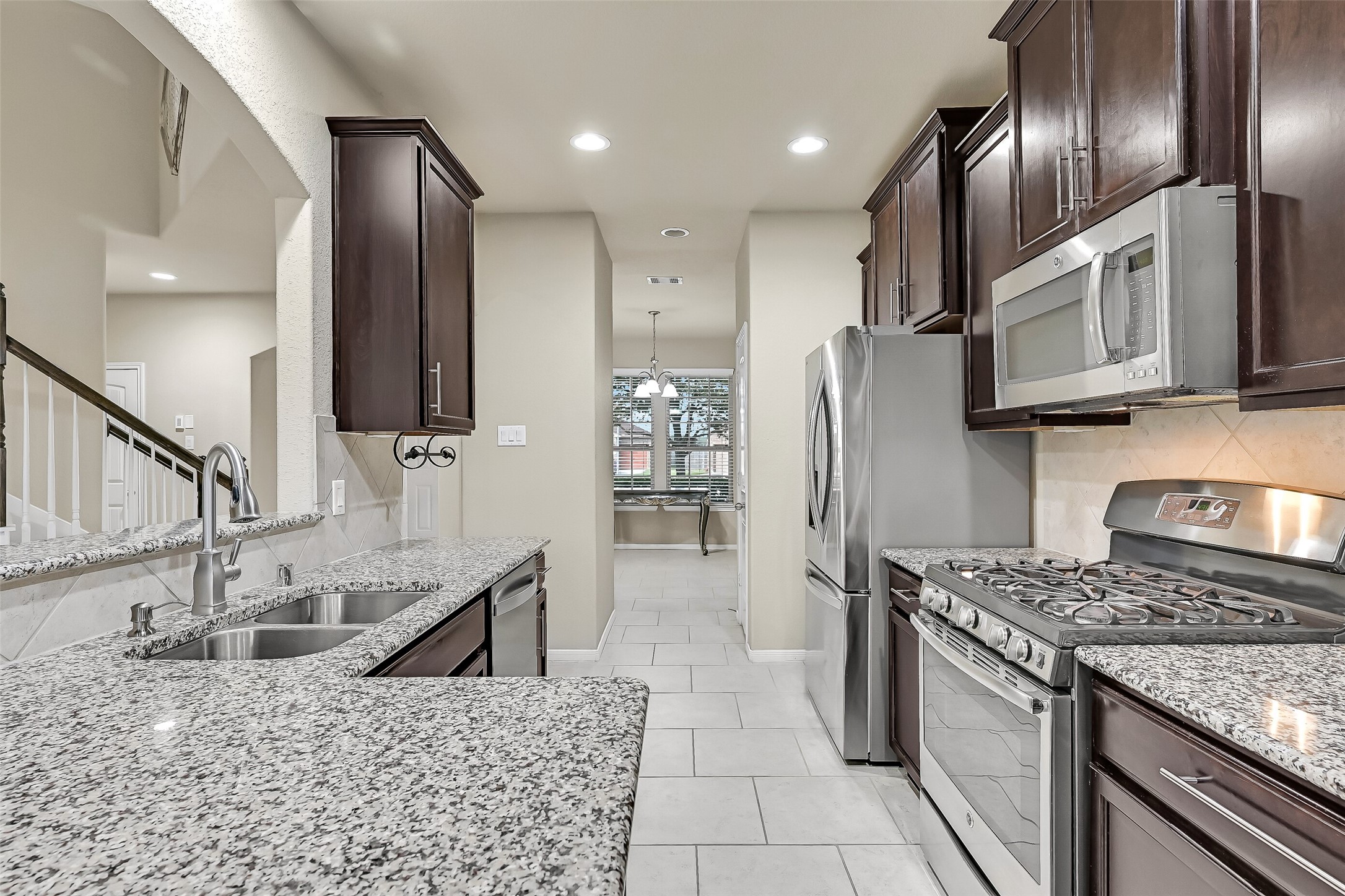 2303 Deer Trace Court Property Photo 10